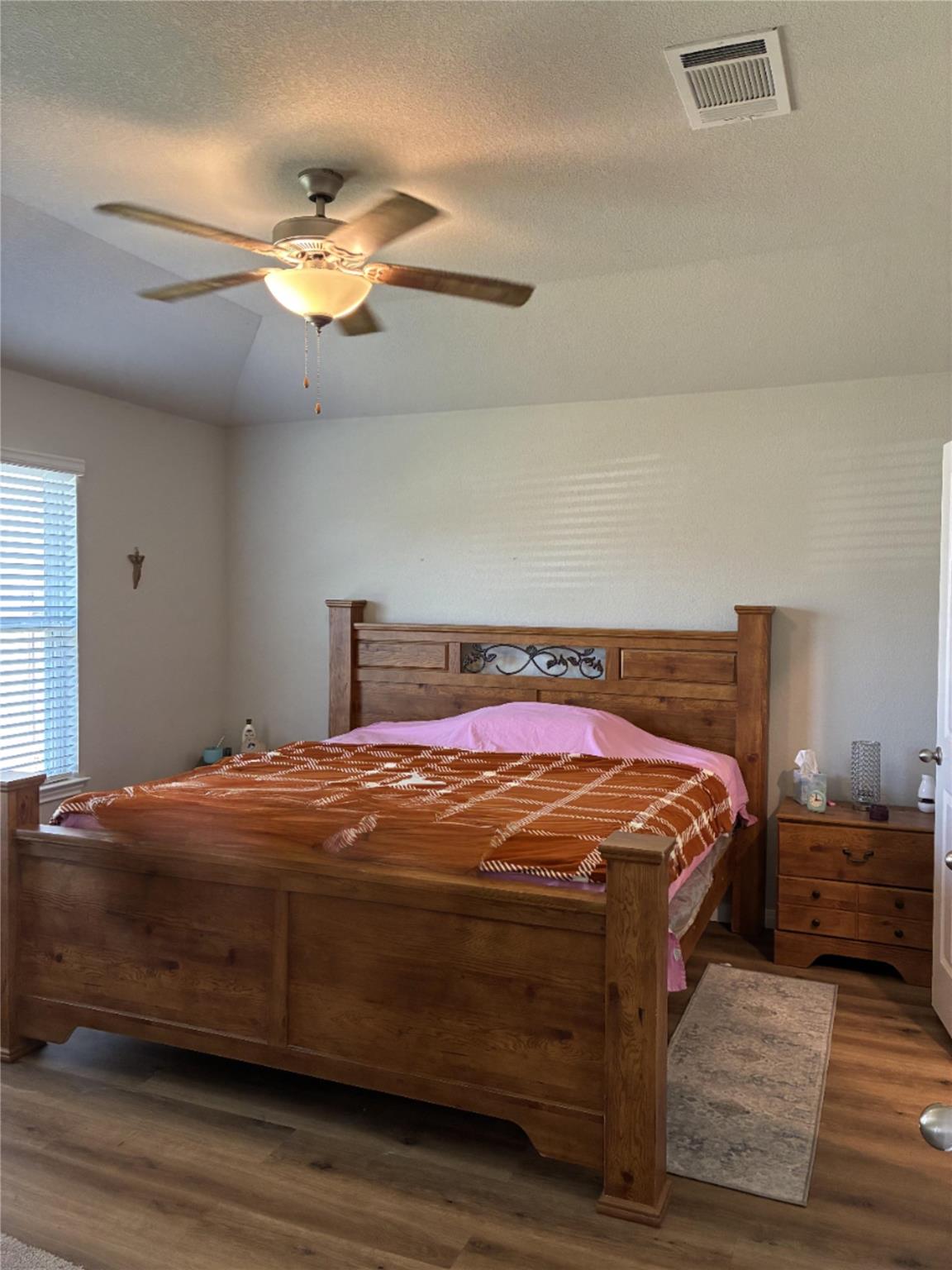 201 Longmount Cv, Liberty Hill, TX 78642