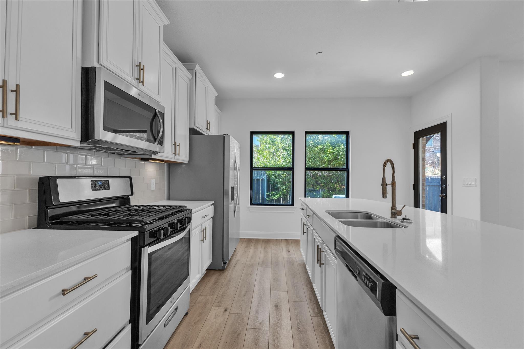 Cedar Park, TX 78613