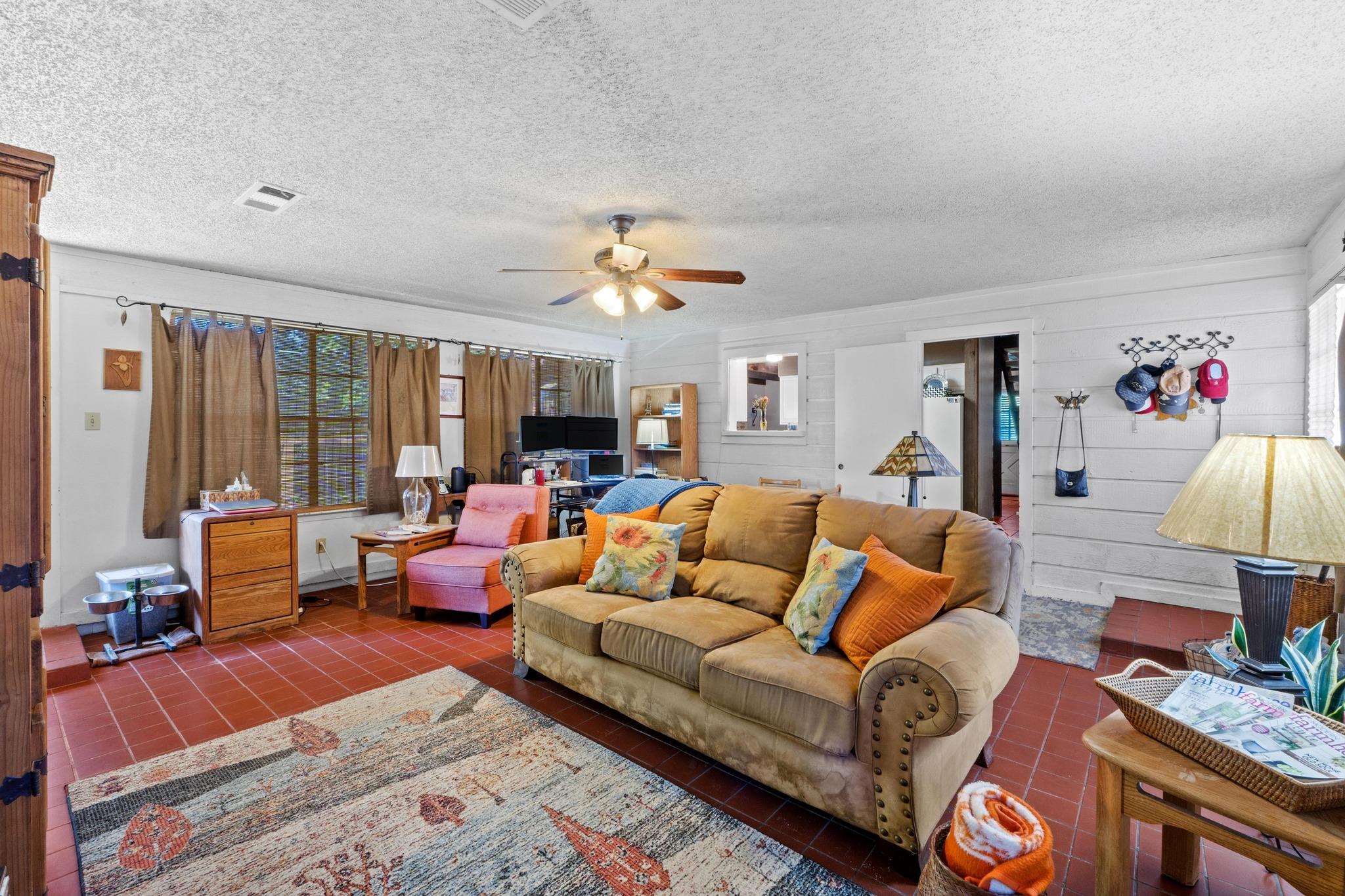 103 S LAURELWOOD DRIVE Dr S, Austin, TX 78733