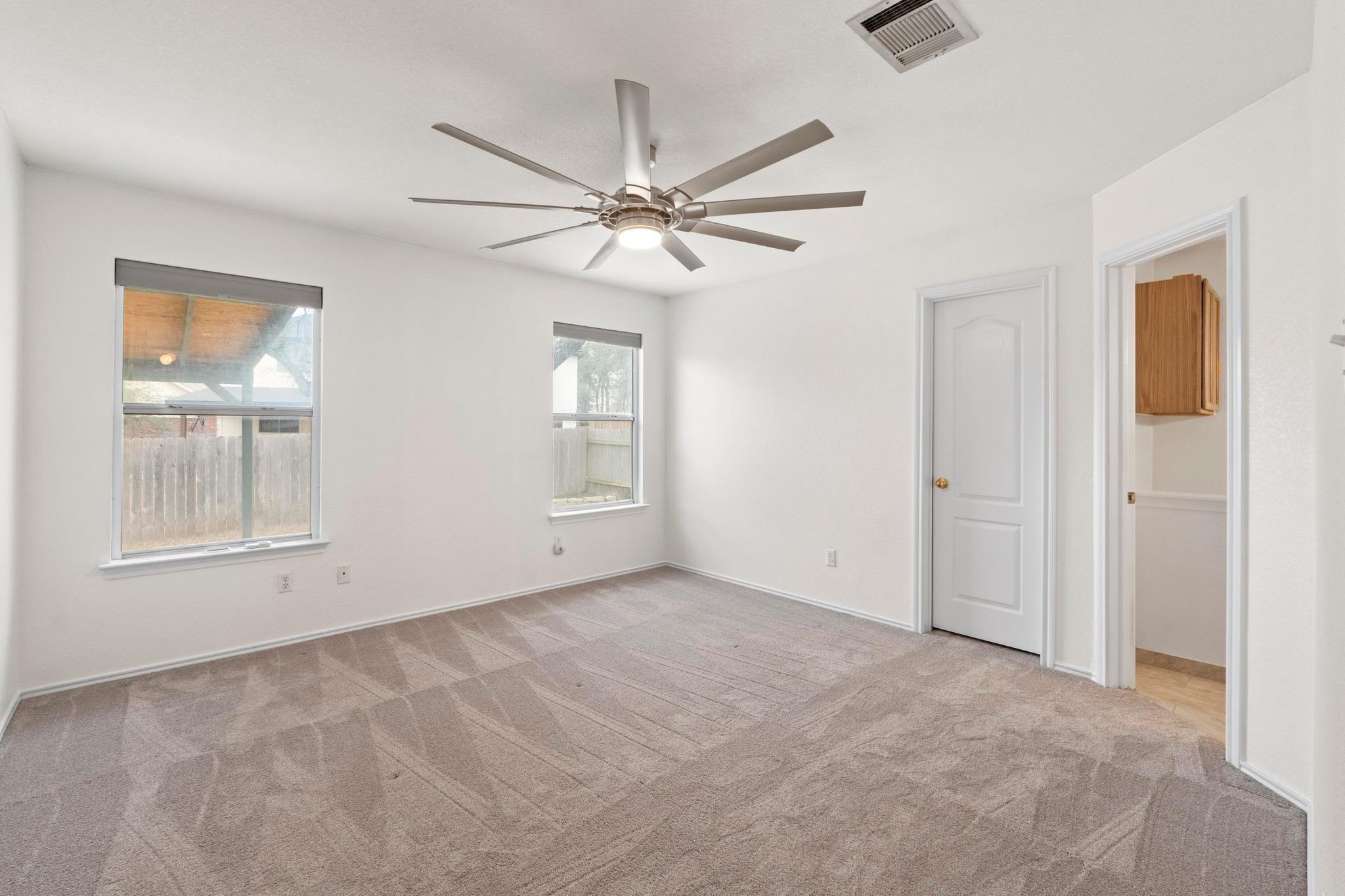 1604 Carriage Hills Trl, Cedar Park, TX 78613