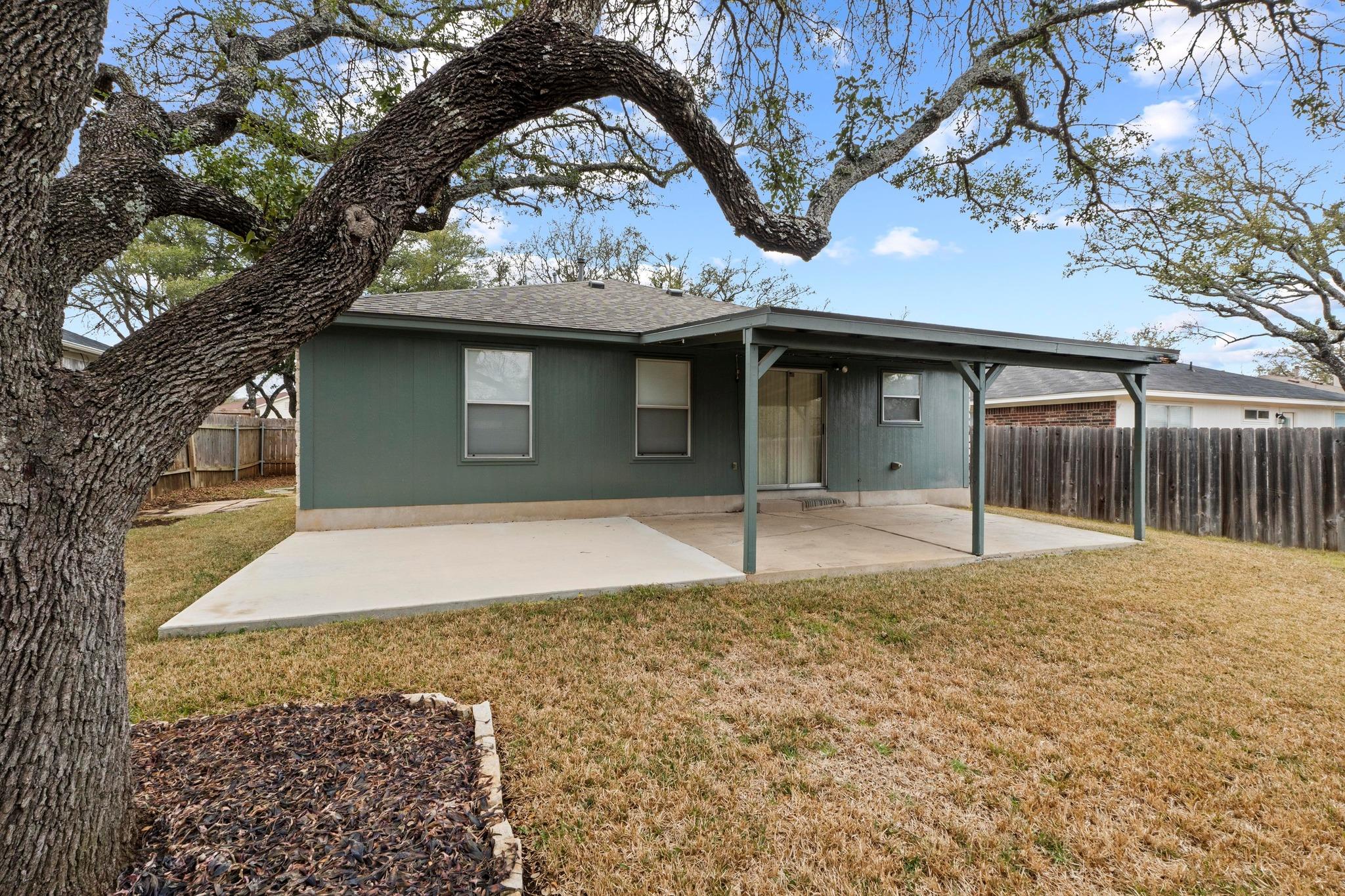 1604 Carriage Hills Trl, Cedar Park, TX 78613