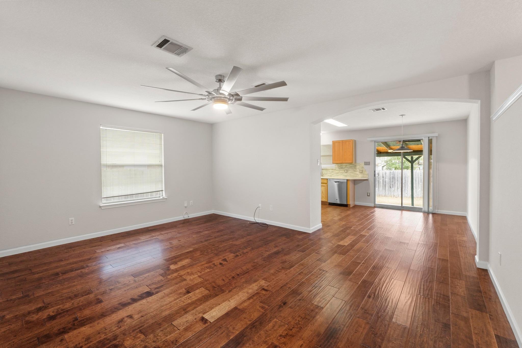 1604 Carriage Hills Trl, Cedar Park, TX 78613