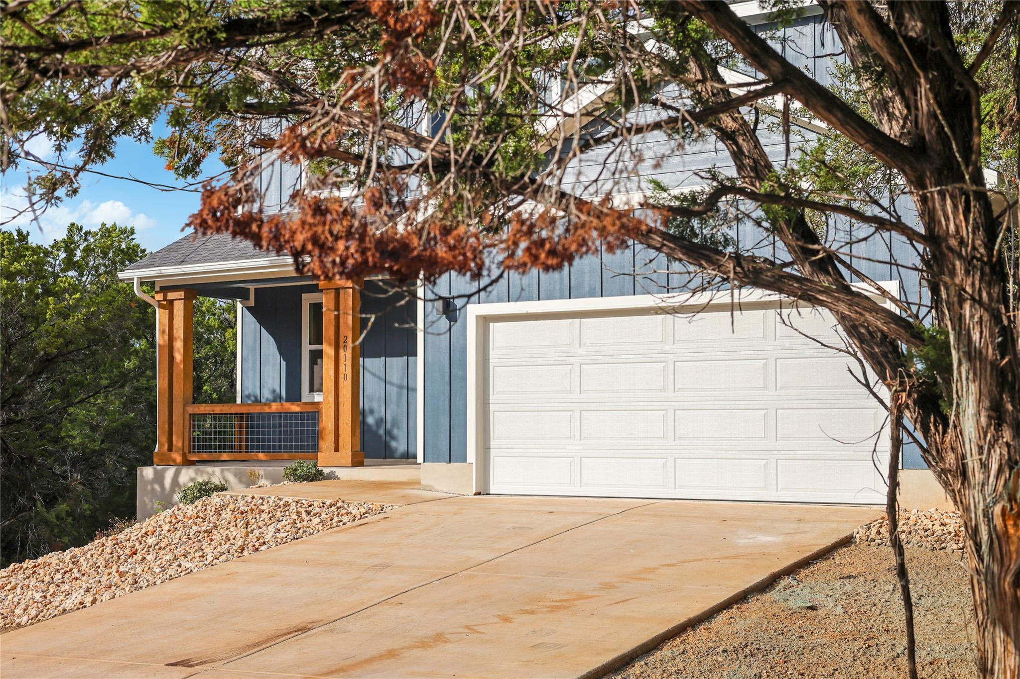 20110 Lee Ln, Lago Vista, TX 78645