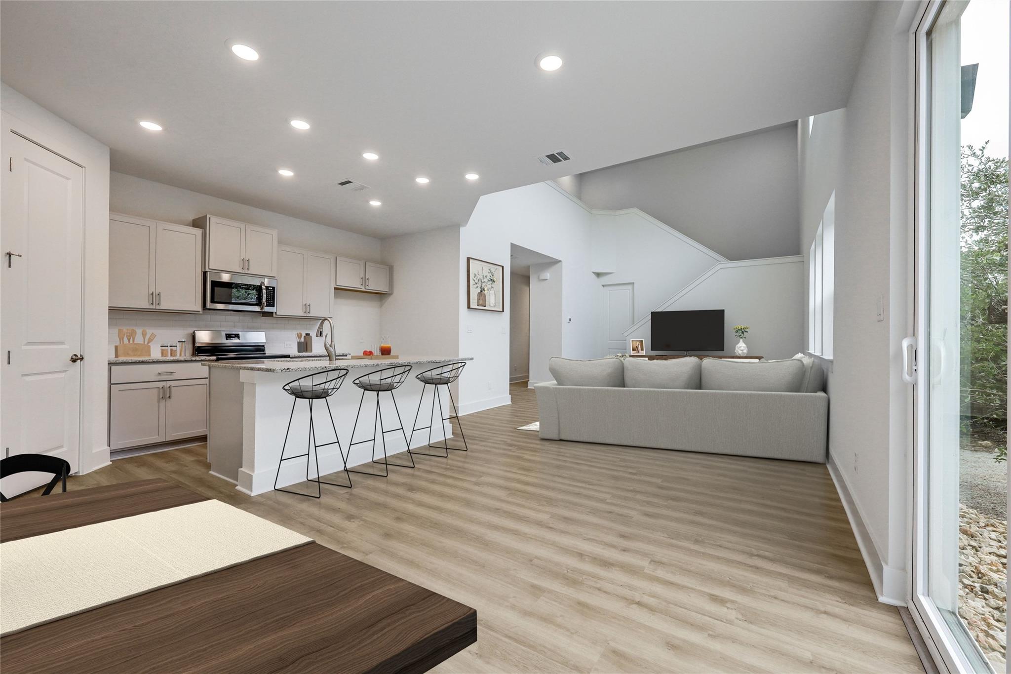 20110 Lee Ln, Lago Vista, TX 78645