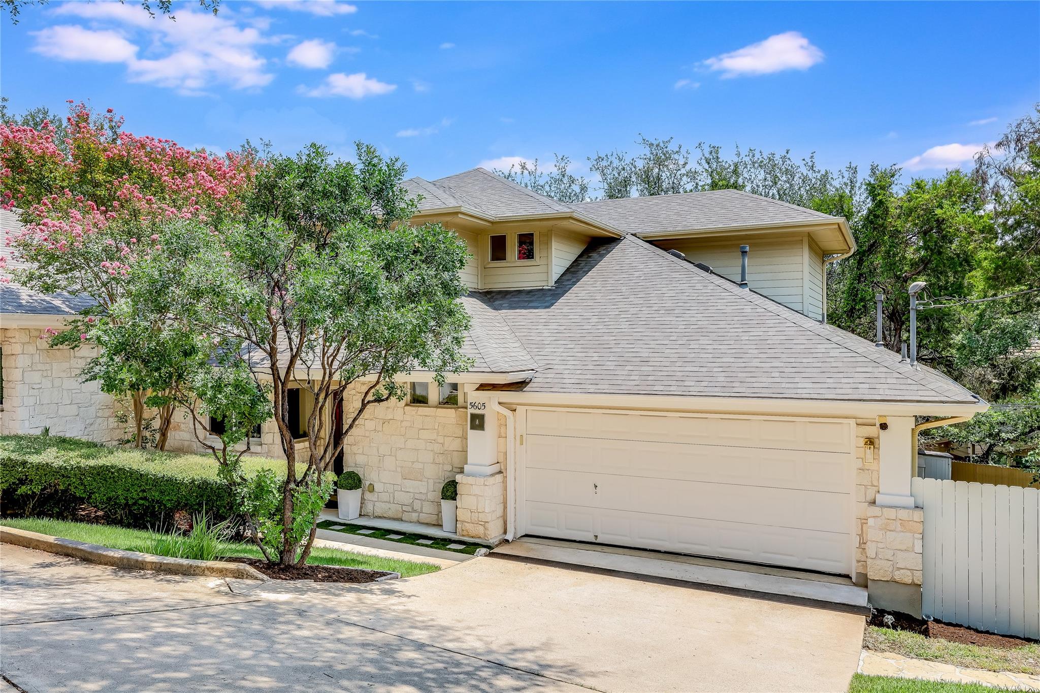 5605 Creek Mdws Cv # A, Austin, TX 78731