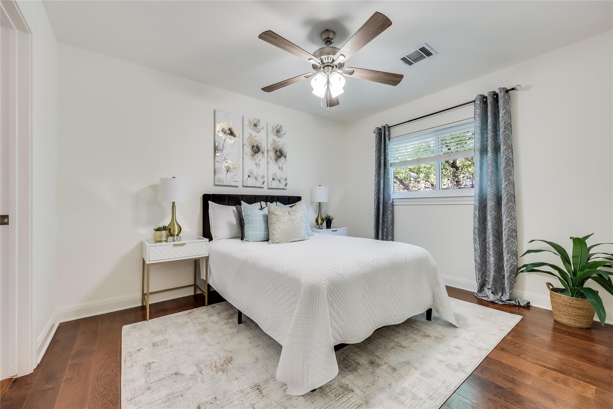 5605 Creek Mdws Cv # A, Austin, TX 78731