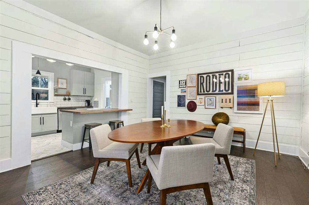 1012 Speegle St, Taylor, TX 76574