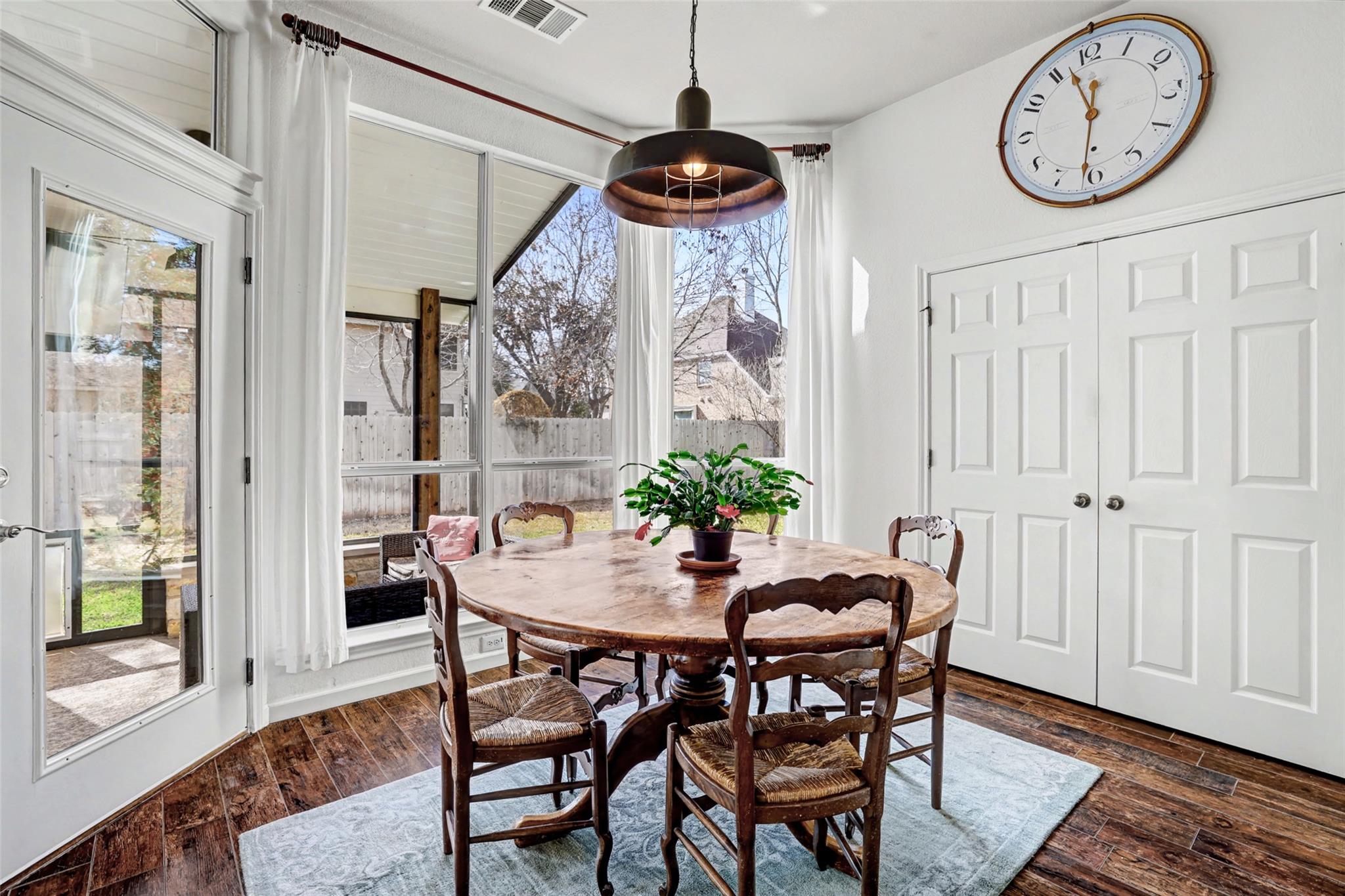 134 Fairwood Dr, Georgetown, TX 78628