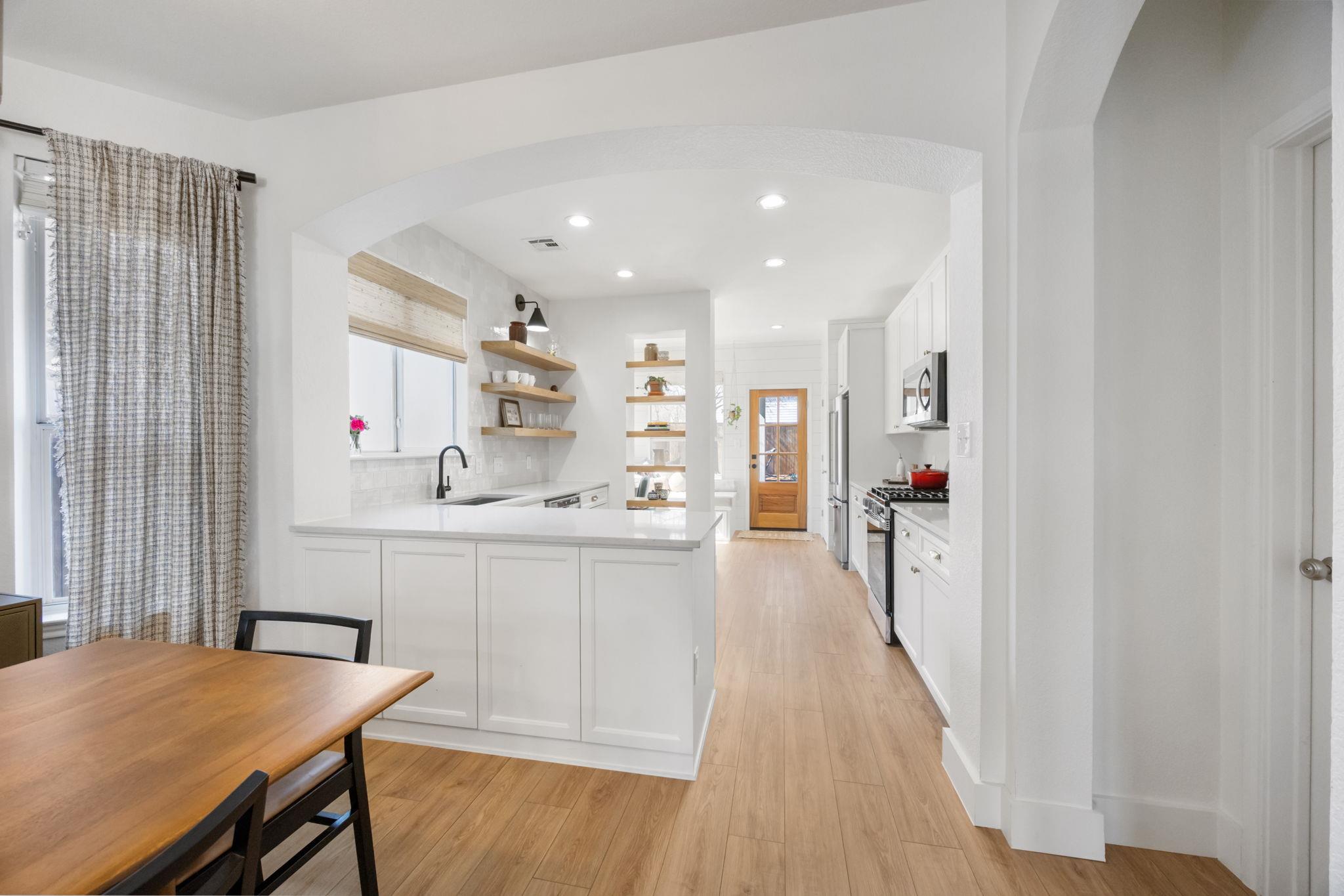 2510 Thornton Rd, Austin, TX 78704