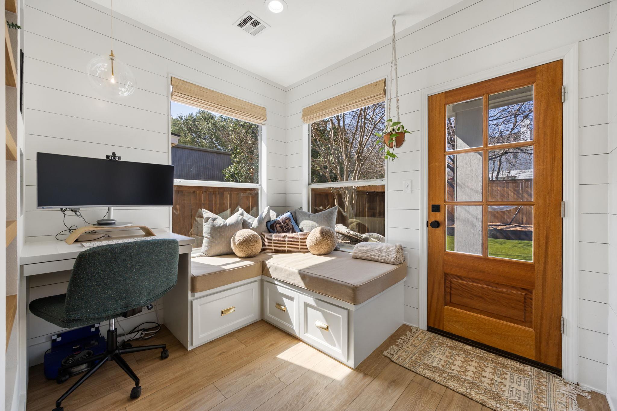 2510 Thornton Rd, Austin, TX 78704