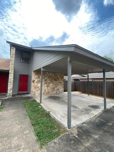 2213 Singletree Ave # B, Austin, TX 78727