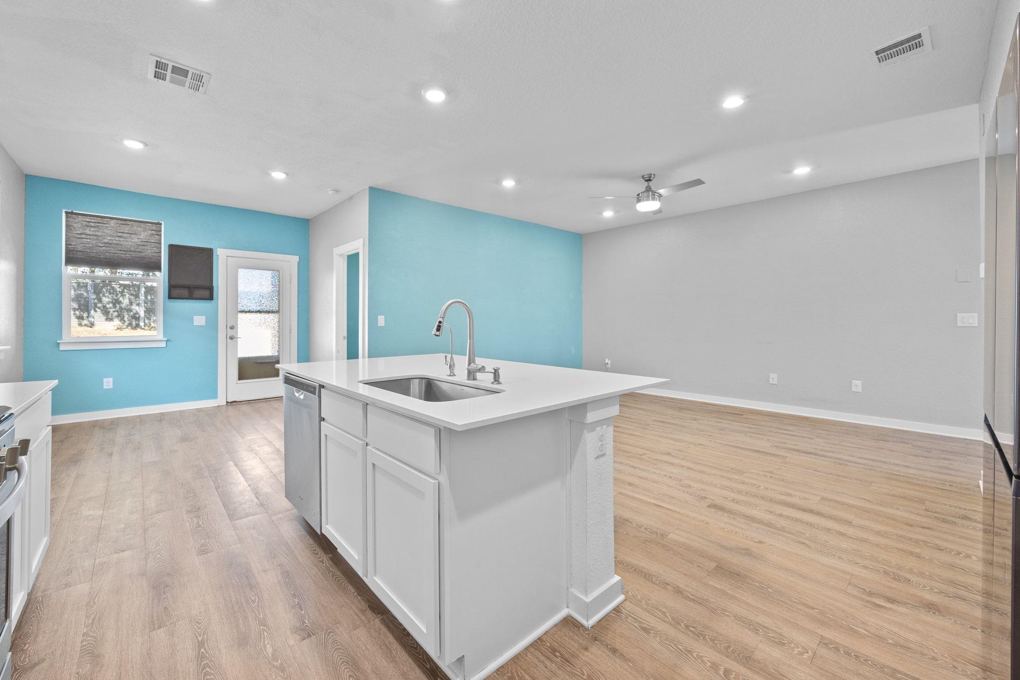 129 Cupreata Ln, Leander, TX 78641