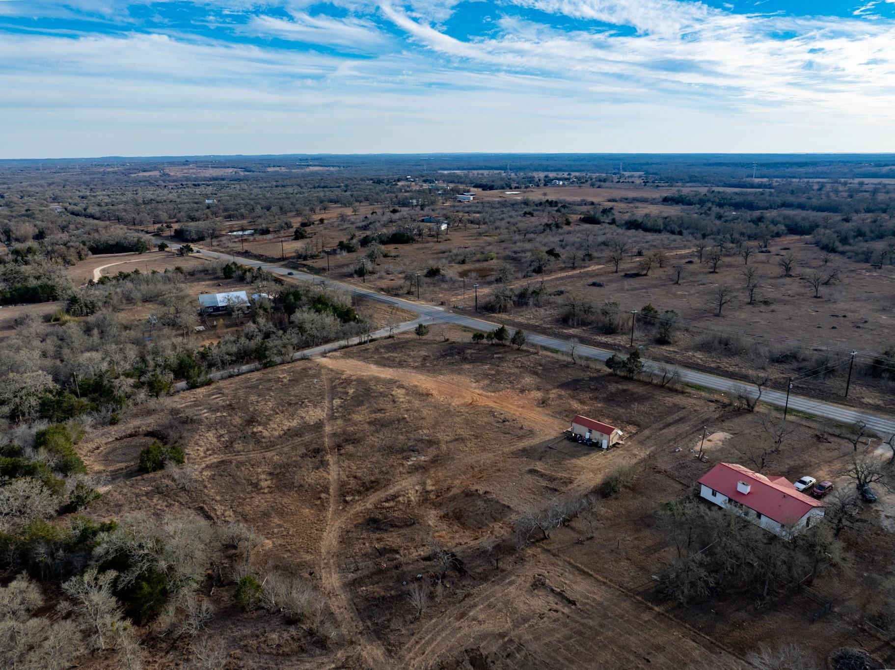 1056 High Grove Rd, Cedar Creek, TX 78612