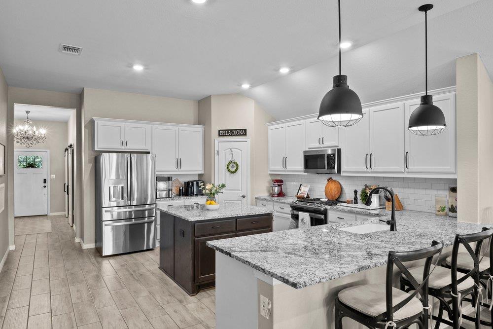 529 Cold River Run, Kyle, TX 78640