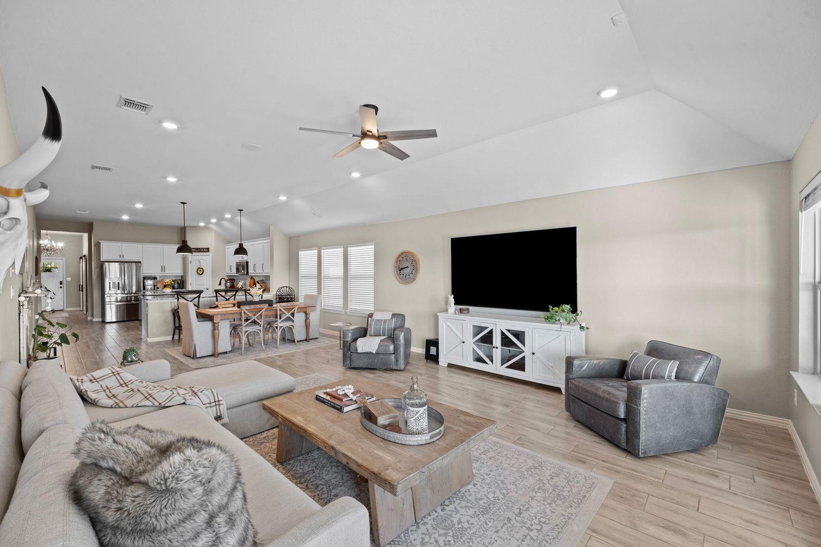 529 Cold River Run, Kyle, TX 78640