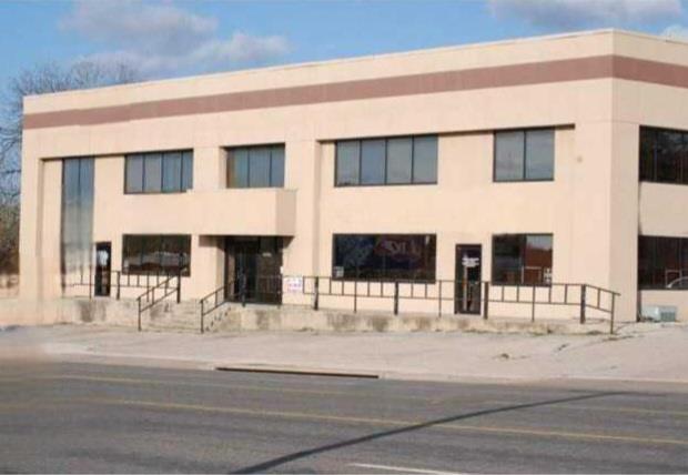 1305 S Key Ave, Lampasas, TX 76550