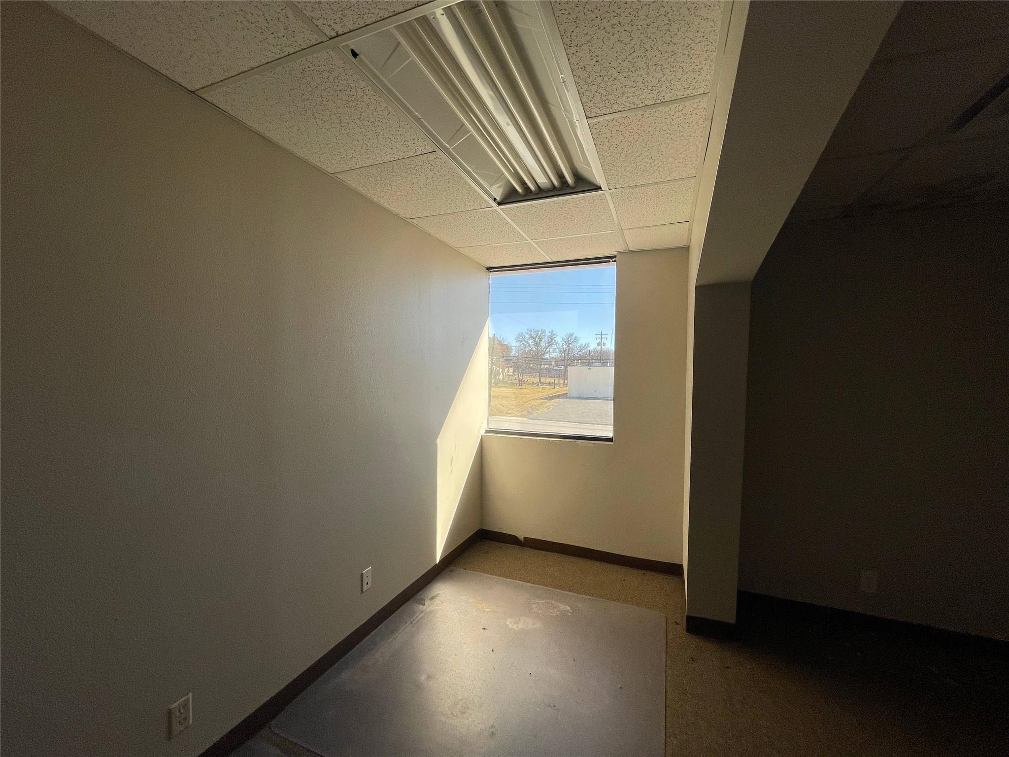 1305 S Key Ave, Lampasas, TX 76550