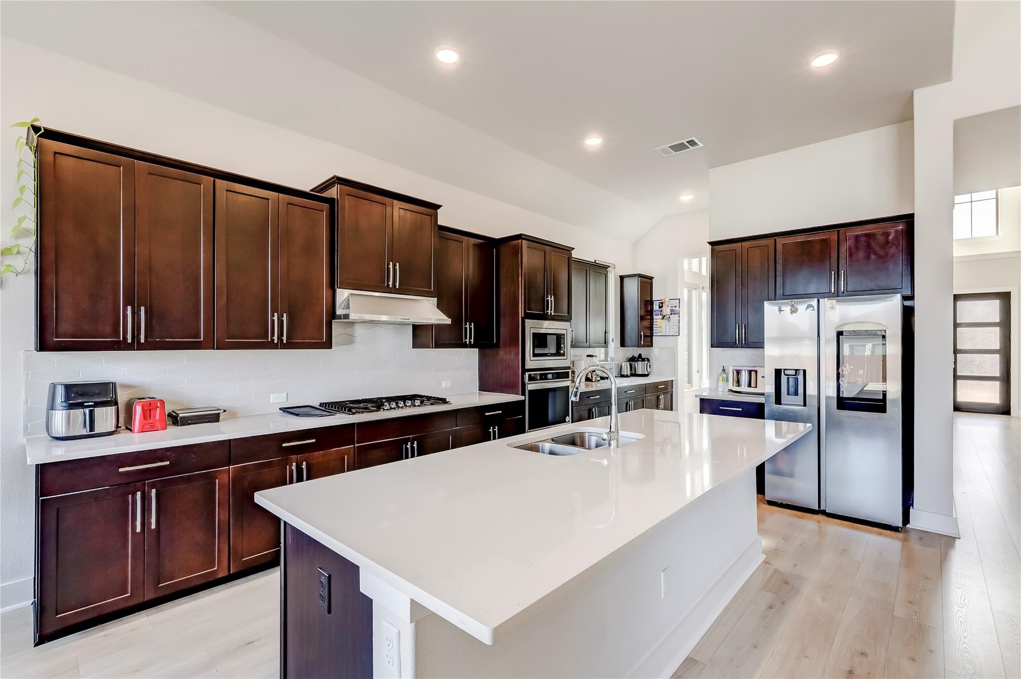 212 Charbono St, Leander, TX 78641