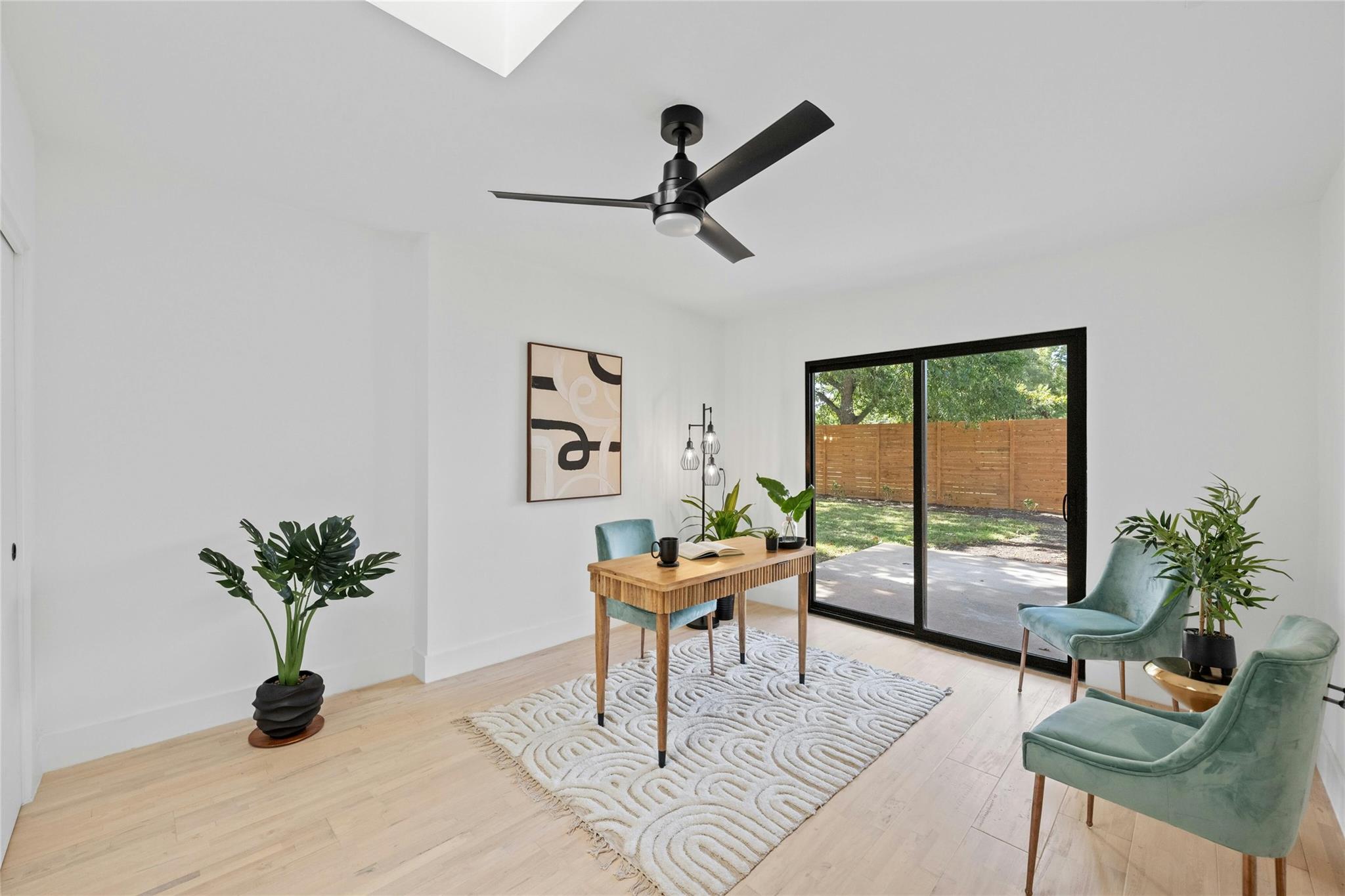 1305 Ridgehaven Dr, Austin, TX 78723