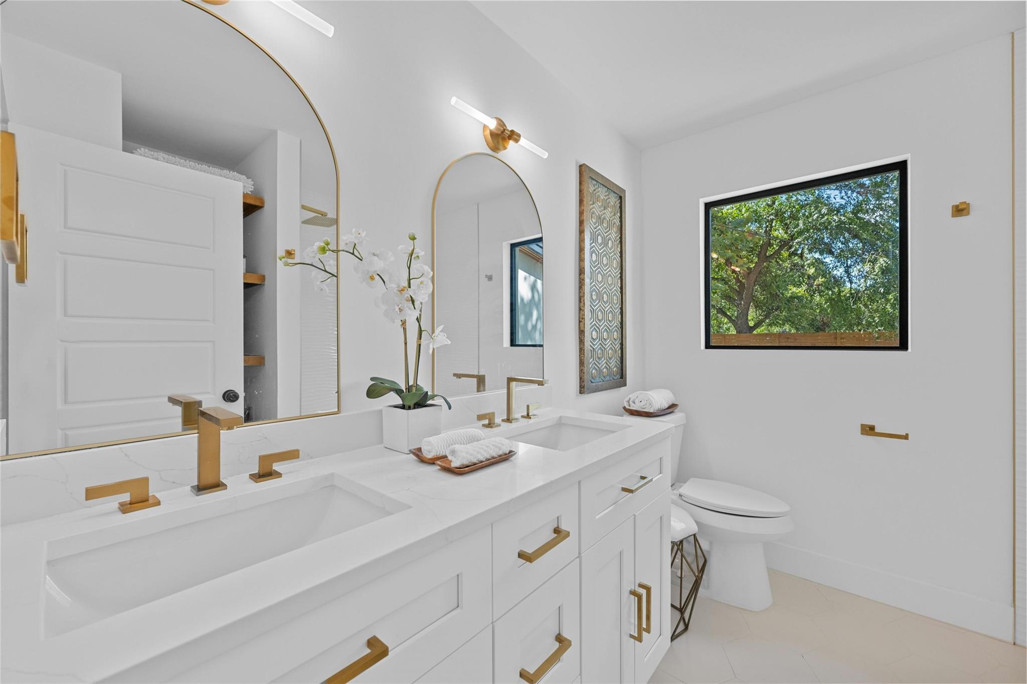 1305 Ridgehaven Dr, Austin, TX 78723