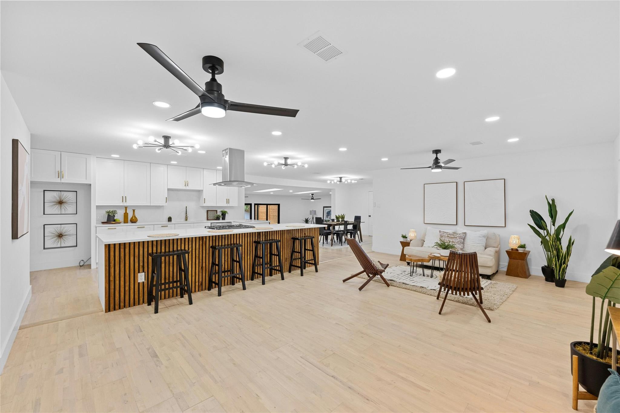 1305 Ridgehaven Dr, Austin, TX 78723