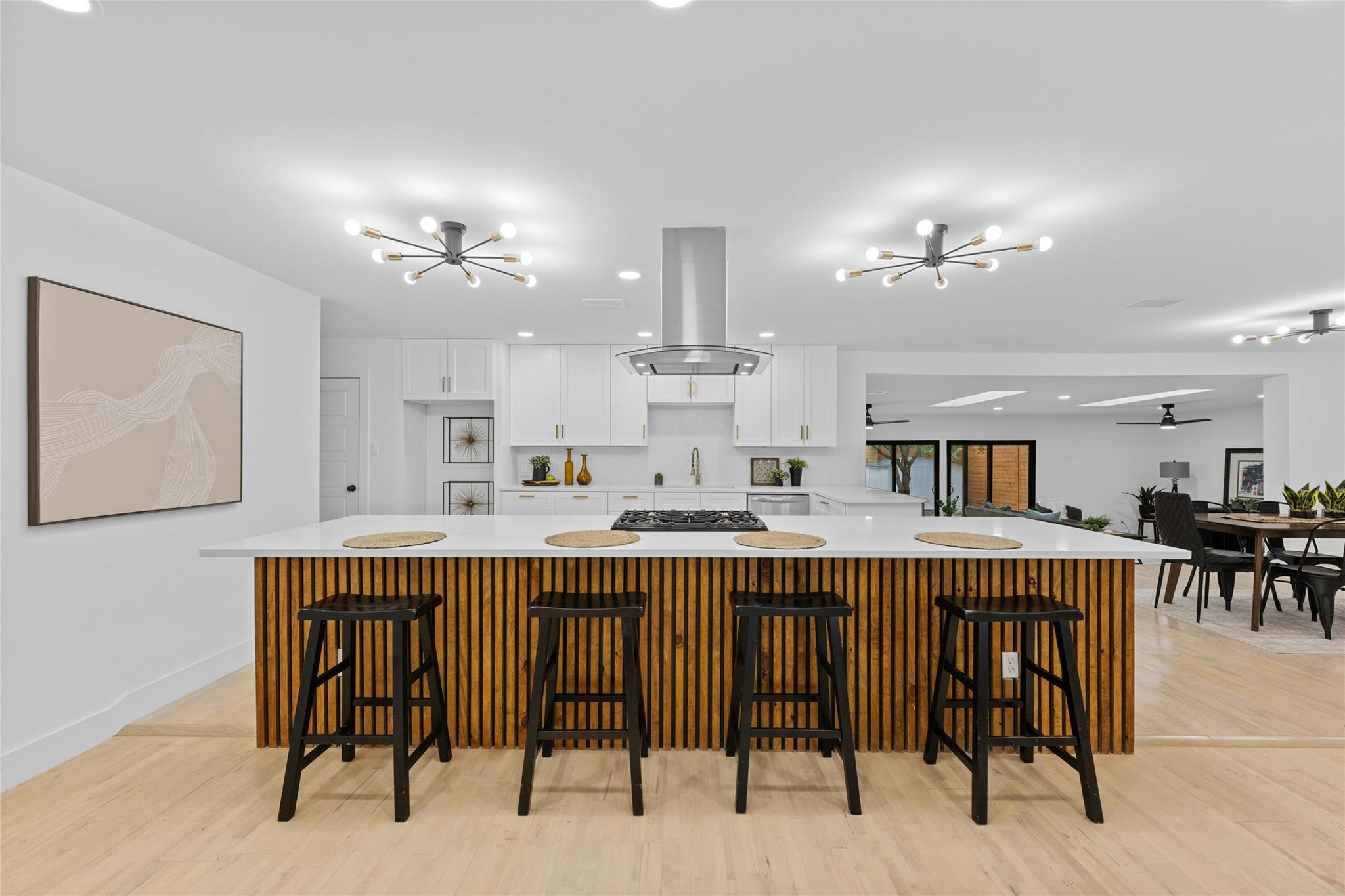 1305 Ridgehaven Dr, Austin, TX 78723