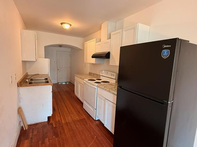 323 E Avenue C Ave, Robstown, TX 78380