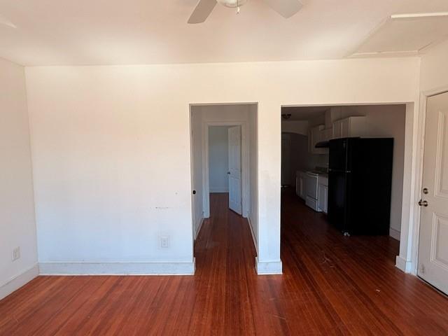 323 E Avenue C Ave, Robstown, TX 78380