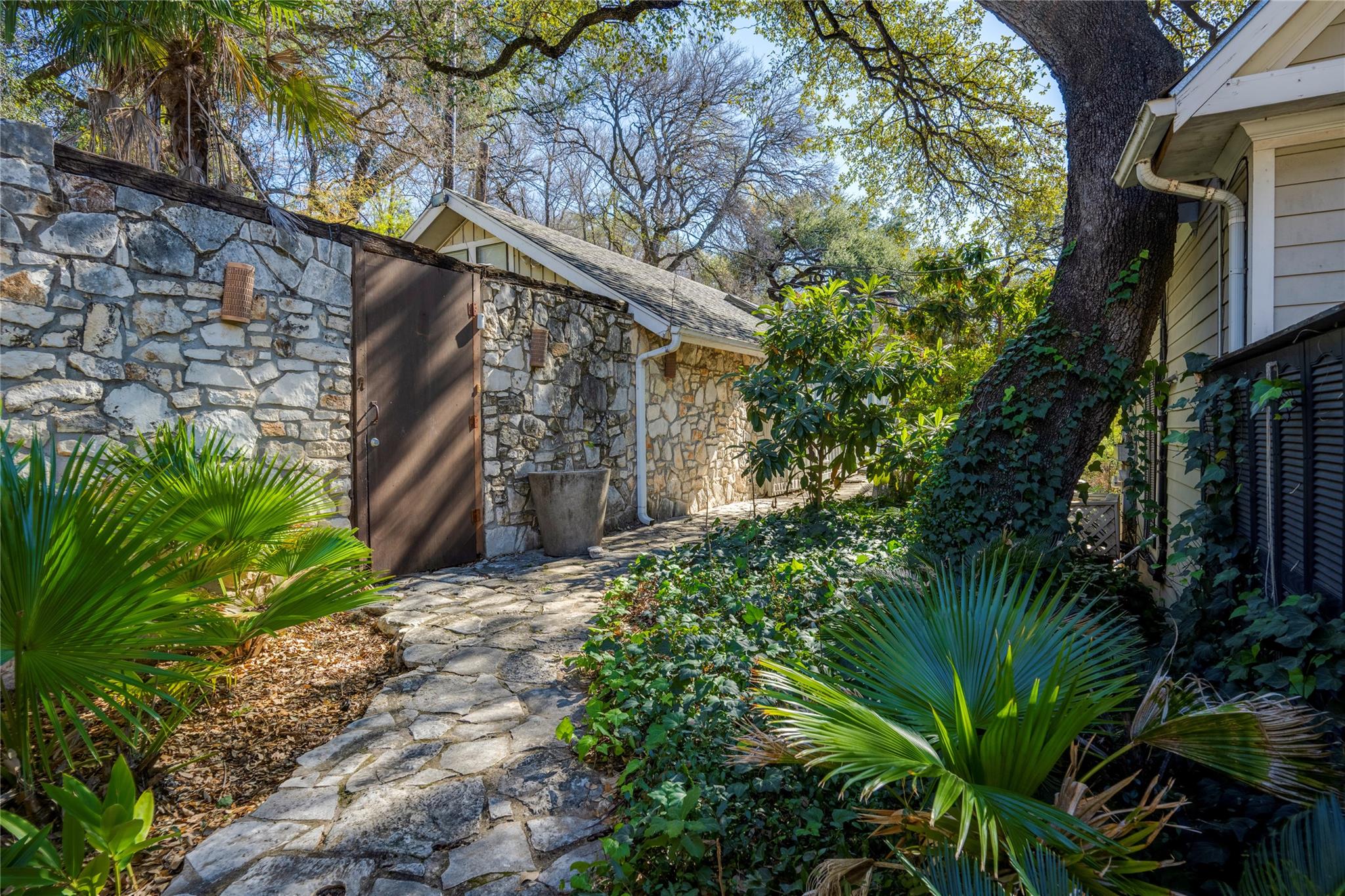 1603 Shoal Creek Blvd # C, Austin, TX 78701