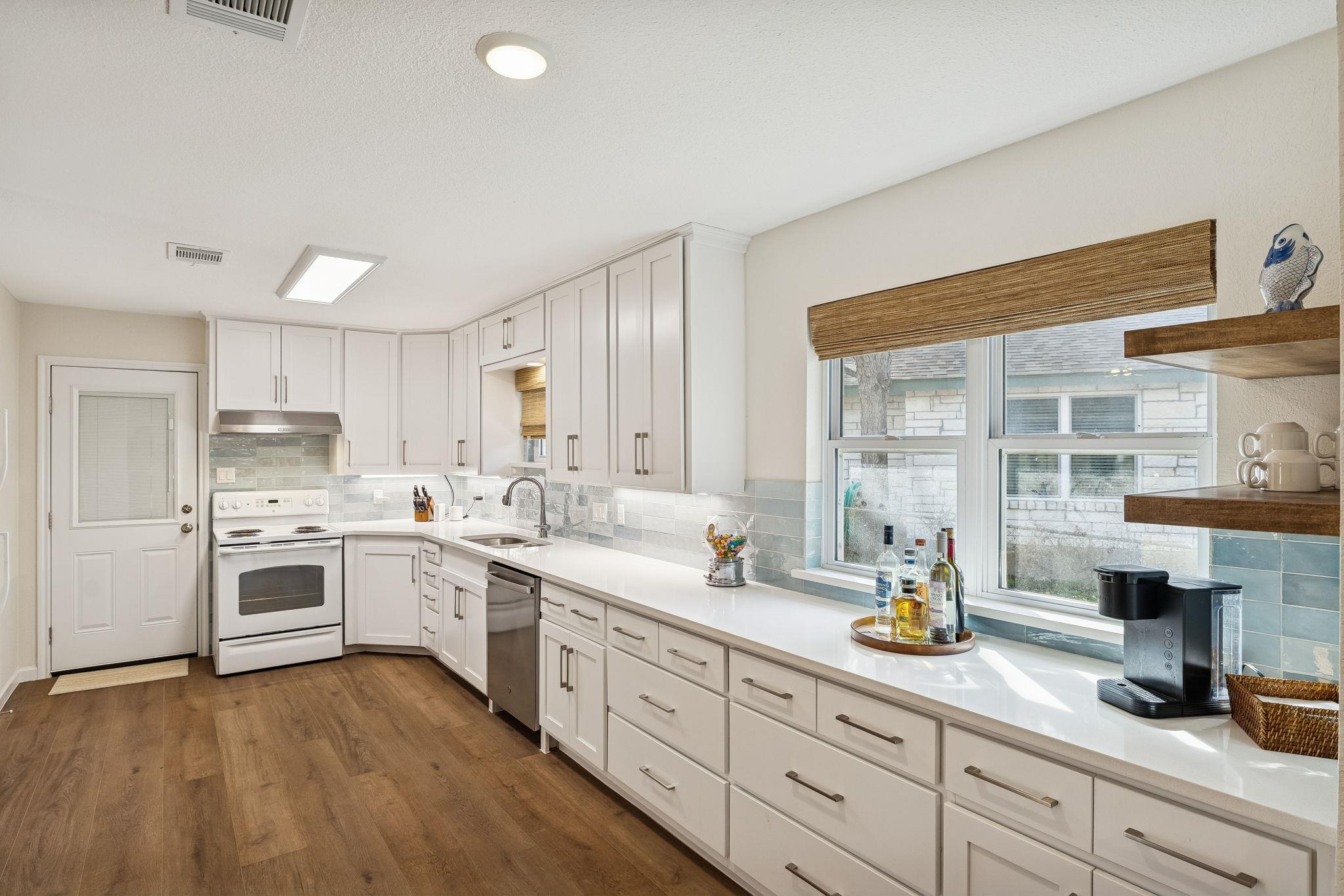 119 Robin Rd, Marble Falls, TX 78654