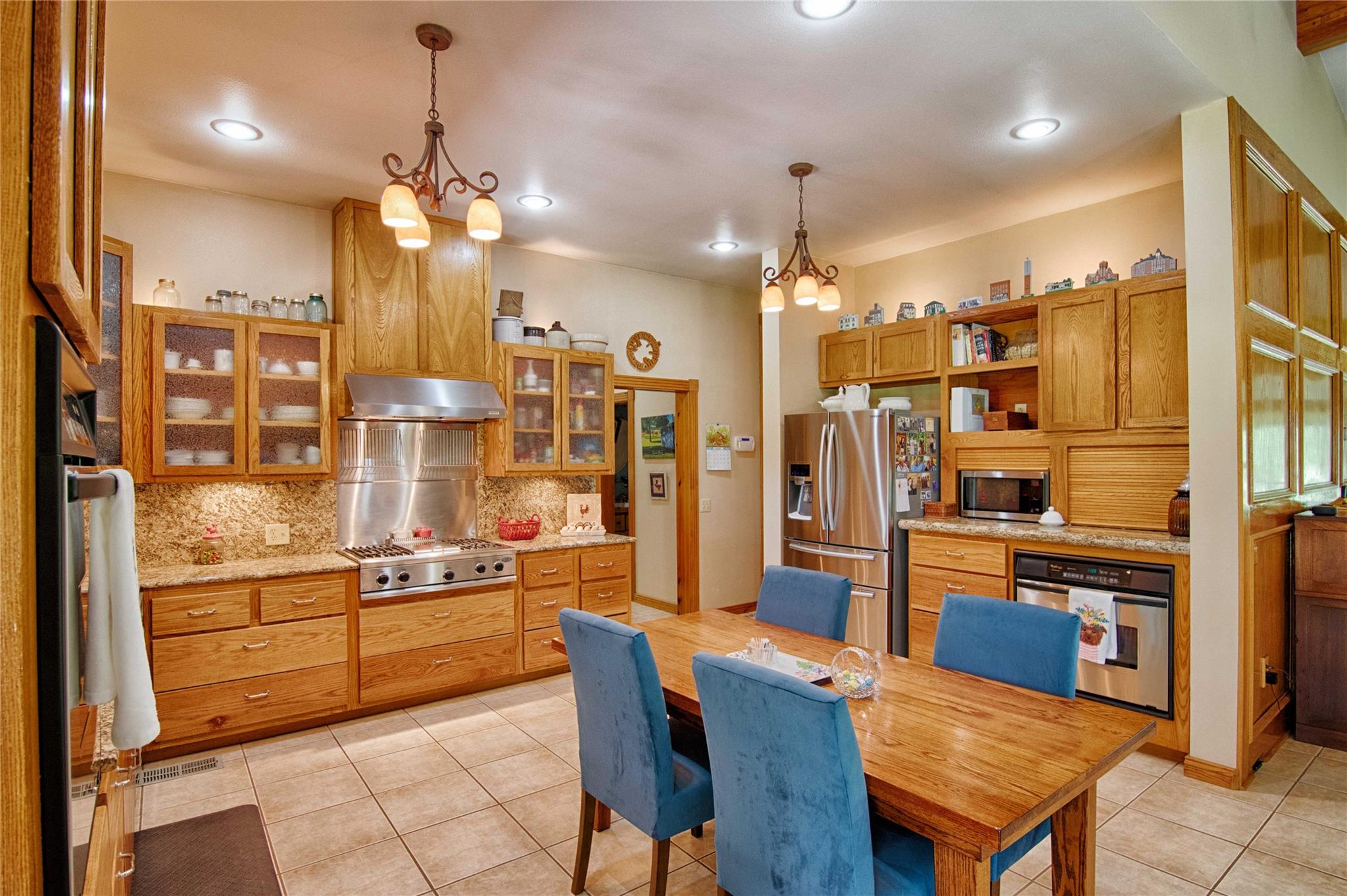 7755 FM 1295, Moulton, TX 77975