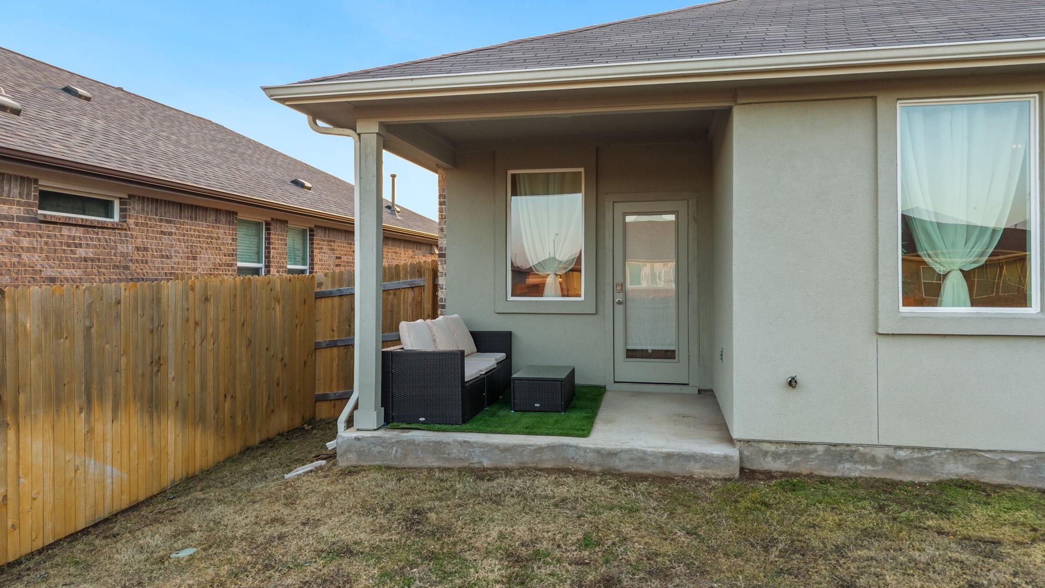 205 Charles Trl, Georgetown, TX 78626