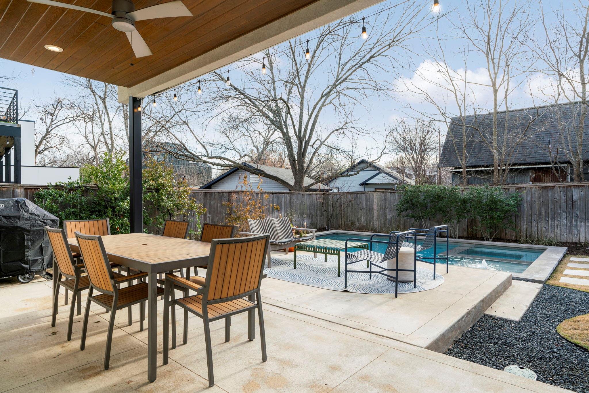 1809 Collier St, Austin, TX 78704