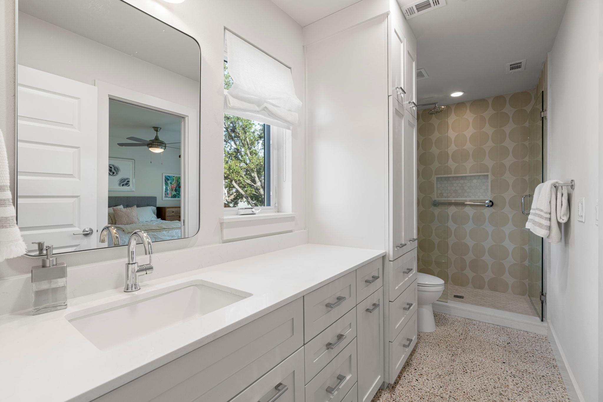 1809 Collier St, Austin, TX 78704