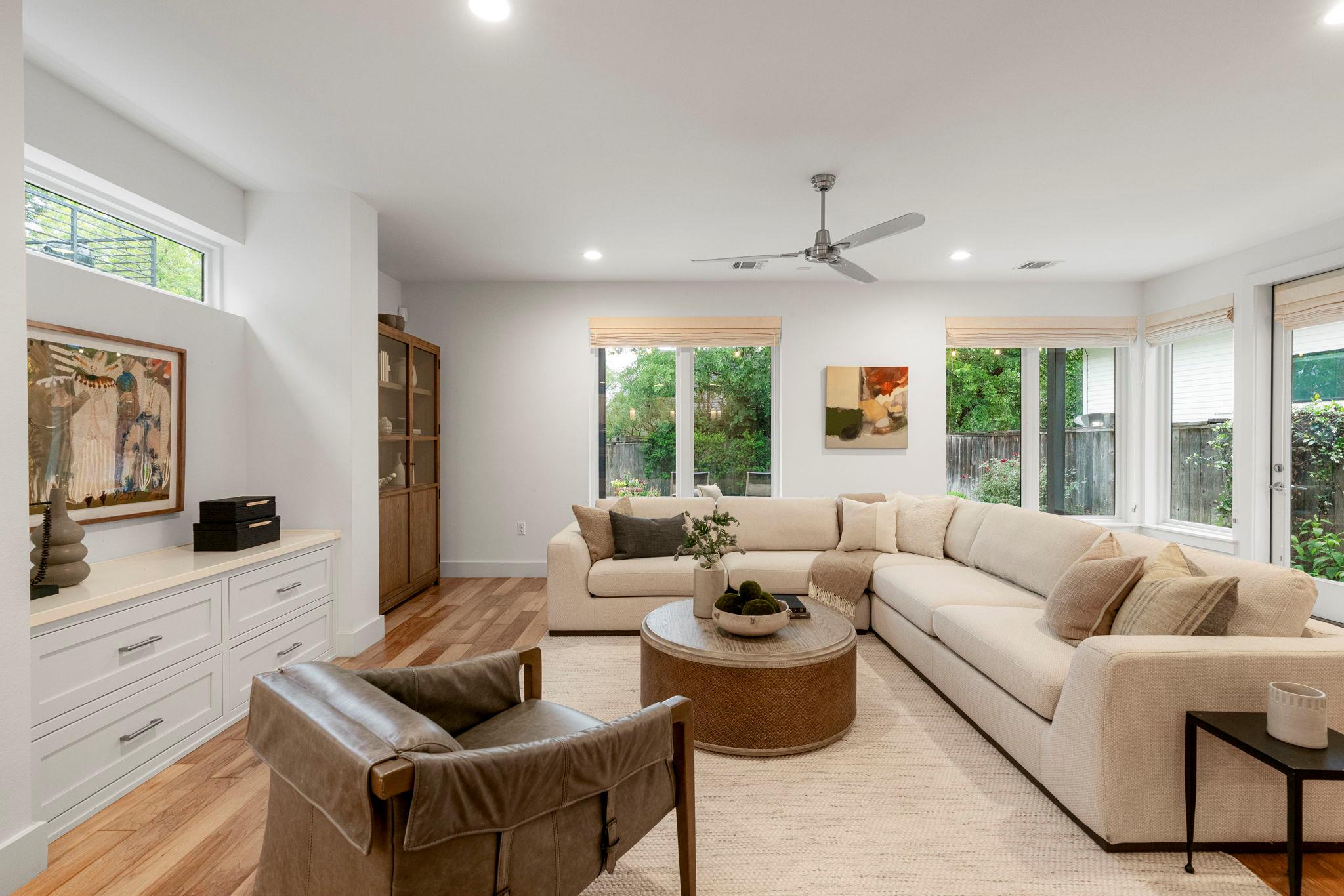 1809 Collier St, Austin, TX 78704