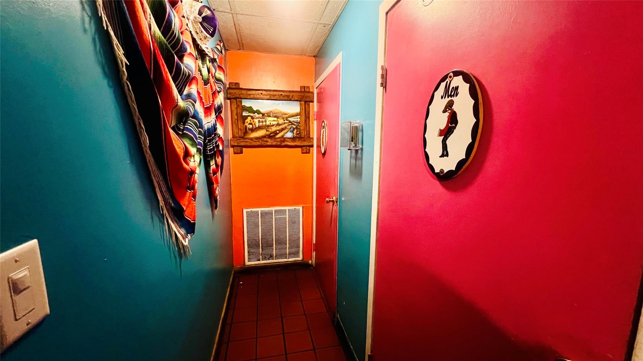 403 N Jefferson St, La Grange, TX 78945