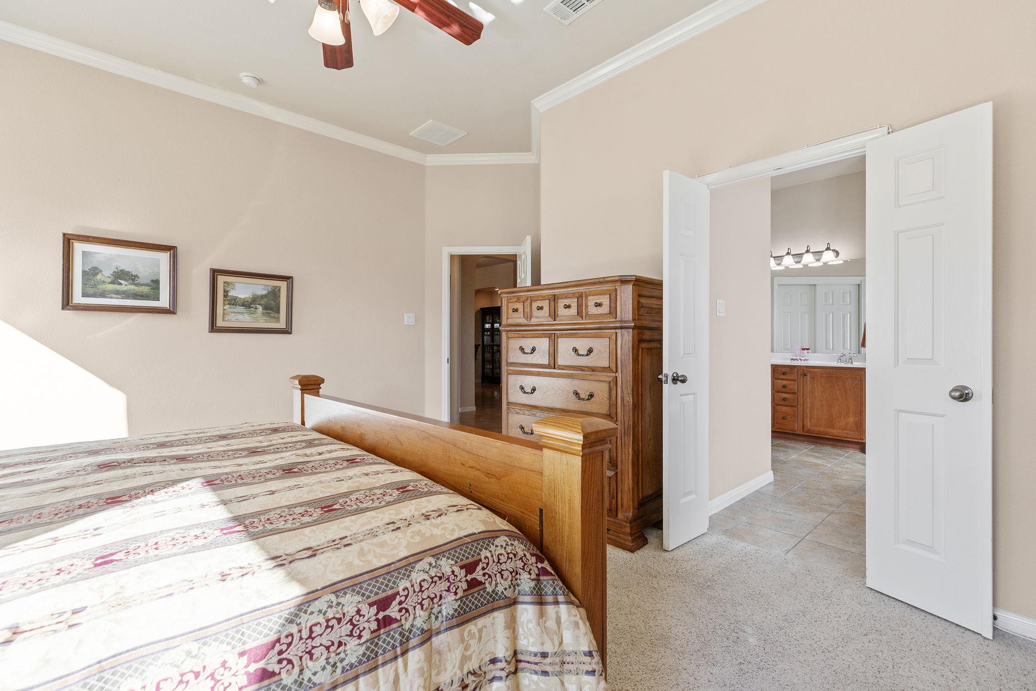 2957 Todd Trl, Round Rock, TX 78665