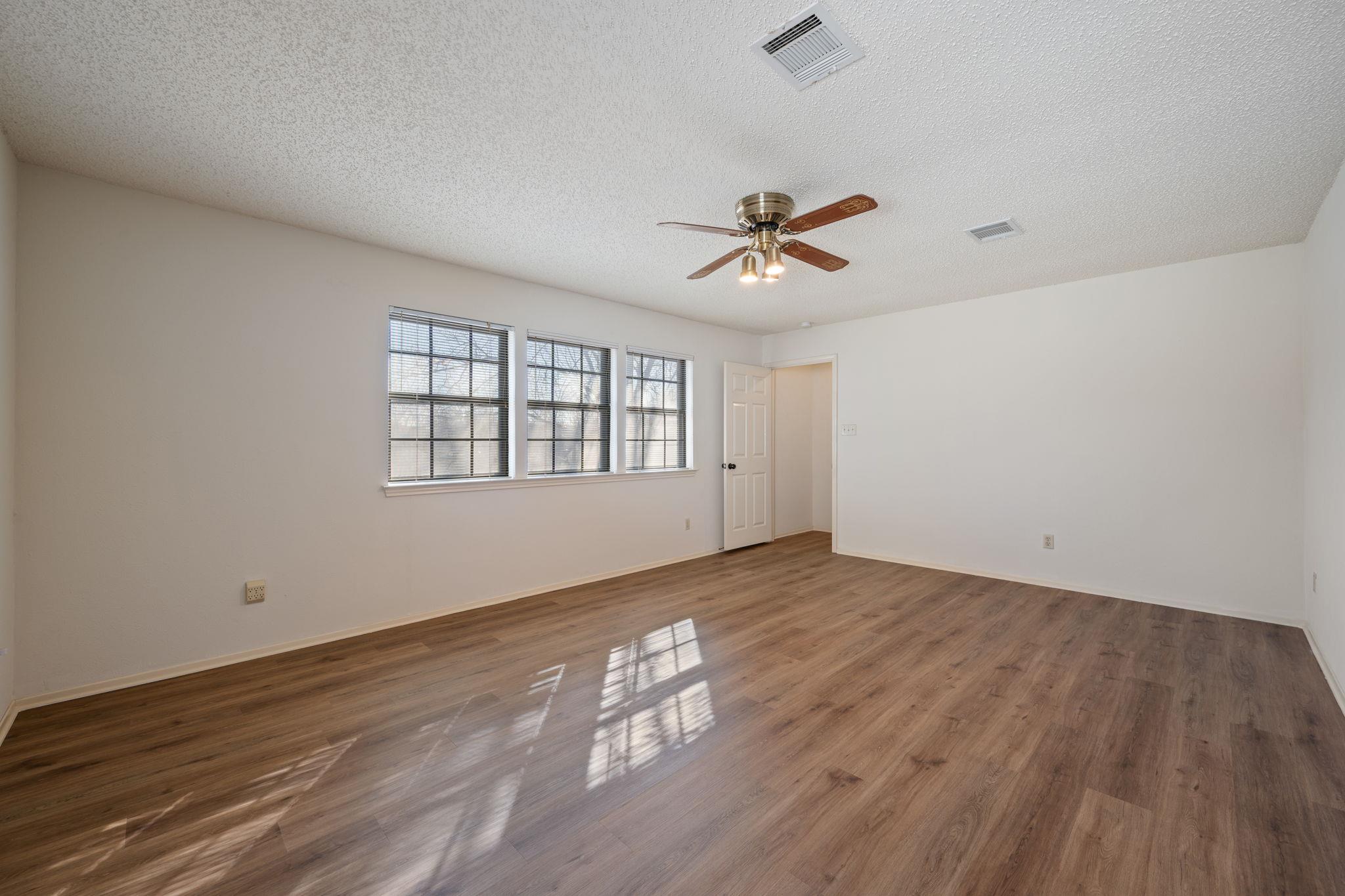 1812 Provident Ln, Round Rock, TX 78664