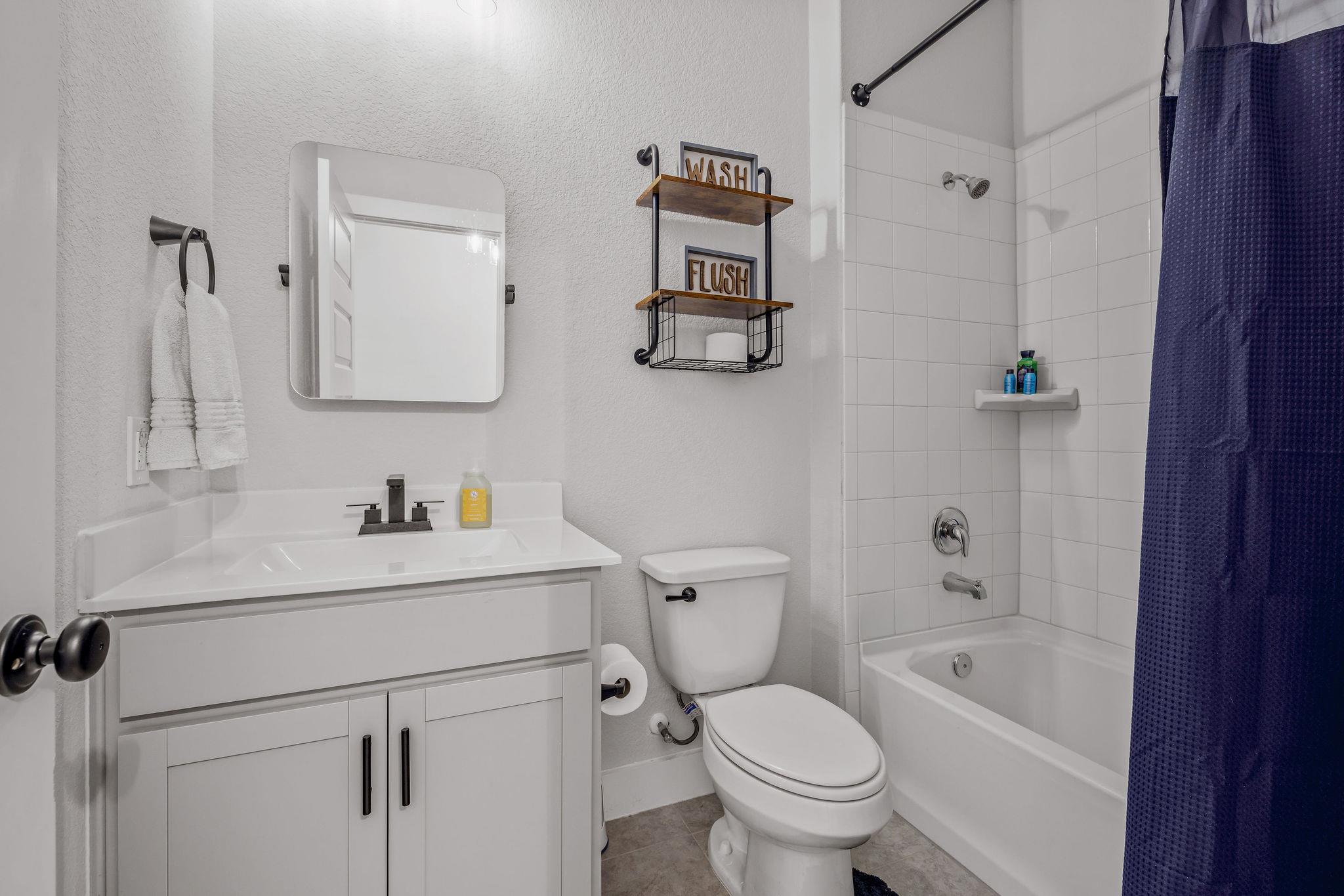 307 Gray Fox Loop, Hutto, TX 78634