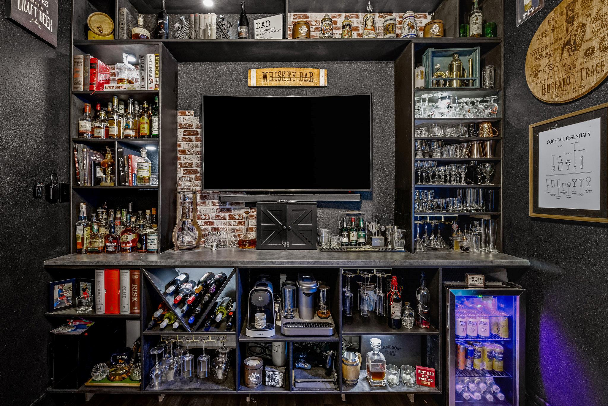 307 Gray Fox Loop, Hutto, TX 78634