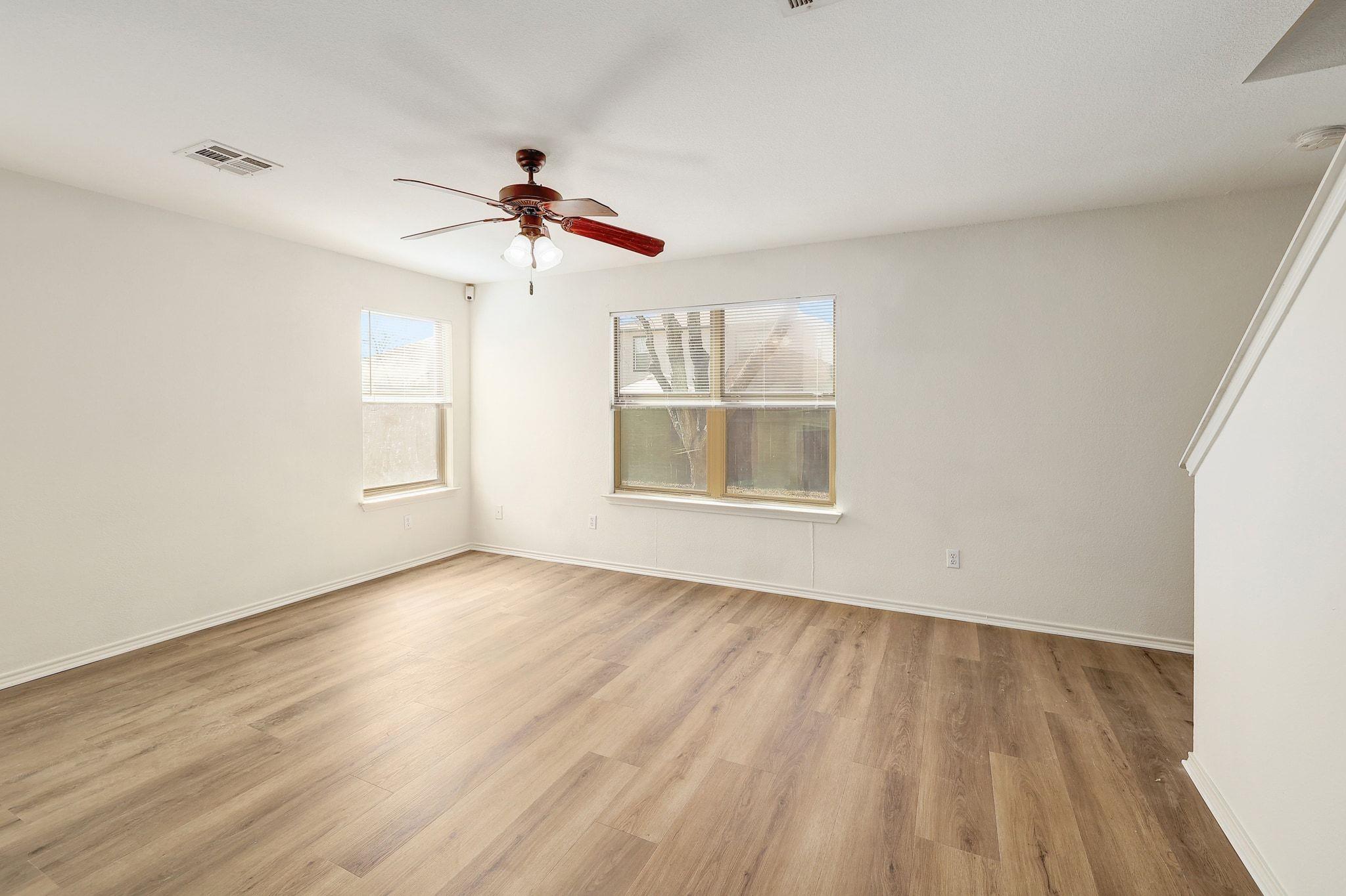 3502 Sandy Brook Dr, Round Rock, TX 78665