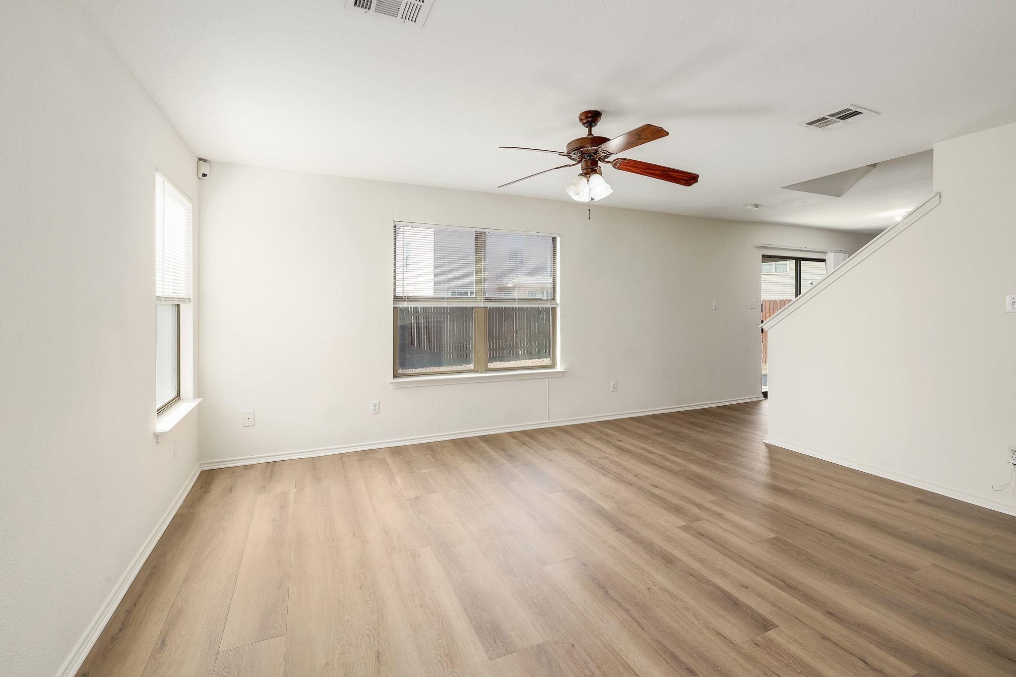 3502 Sandy Brook Dr, Round Rock, TX 78665