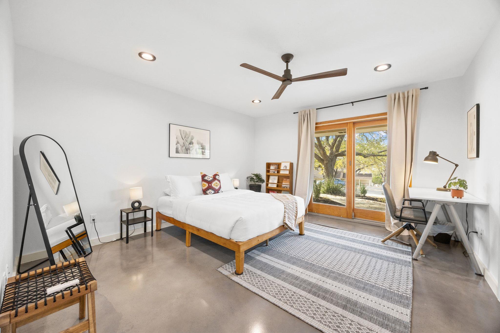 3807 Cedar Gln, Lago Vista, TX 78645