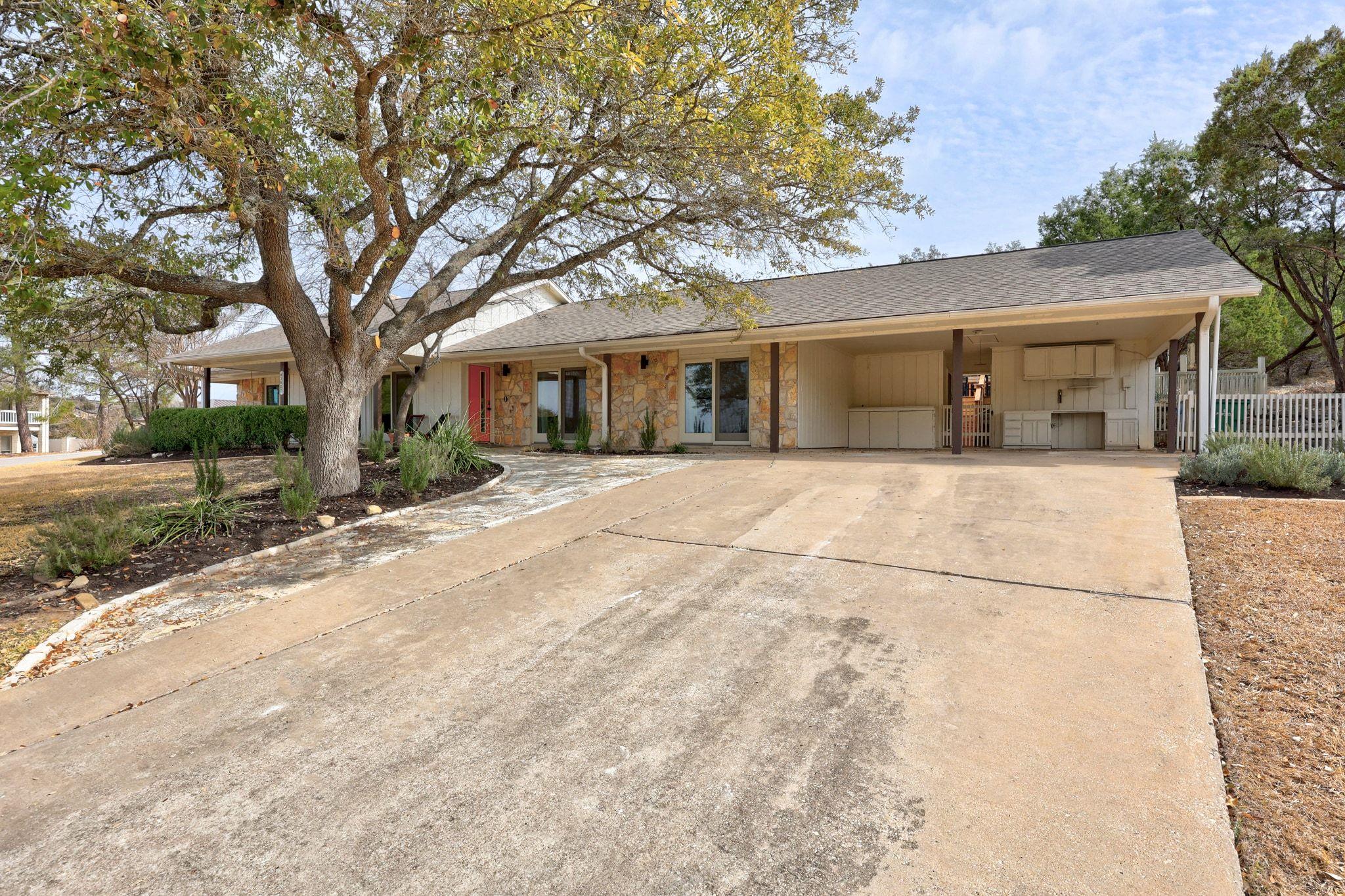 3807 Cedar Gln, Lago Vista, TX 78645