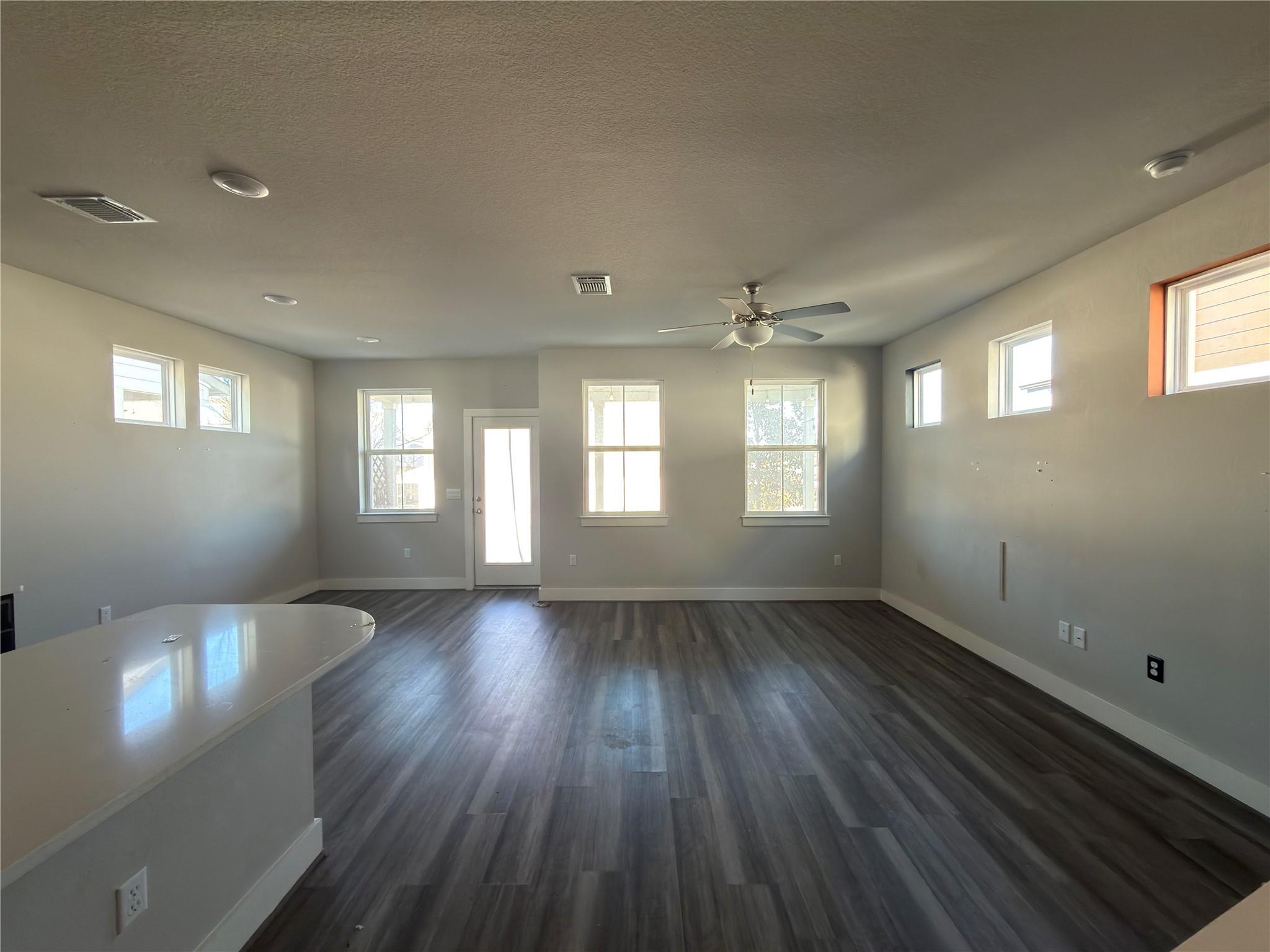 7312 Acela Trl, Austin, TX 78744