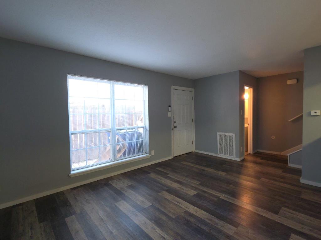 5808 Wellington Dr # 4, Austin, TX 78723