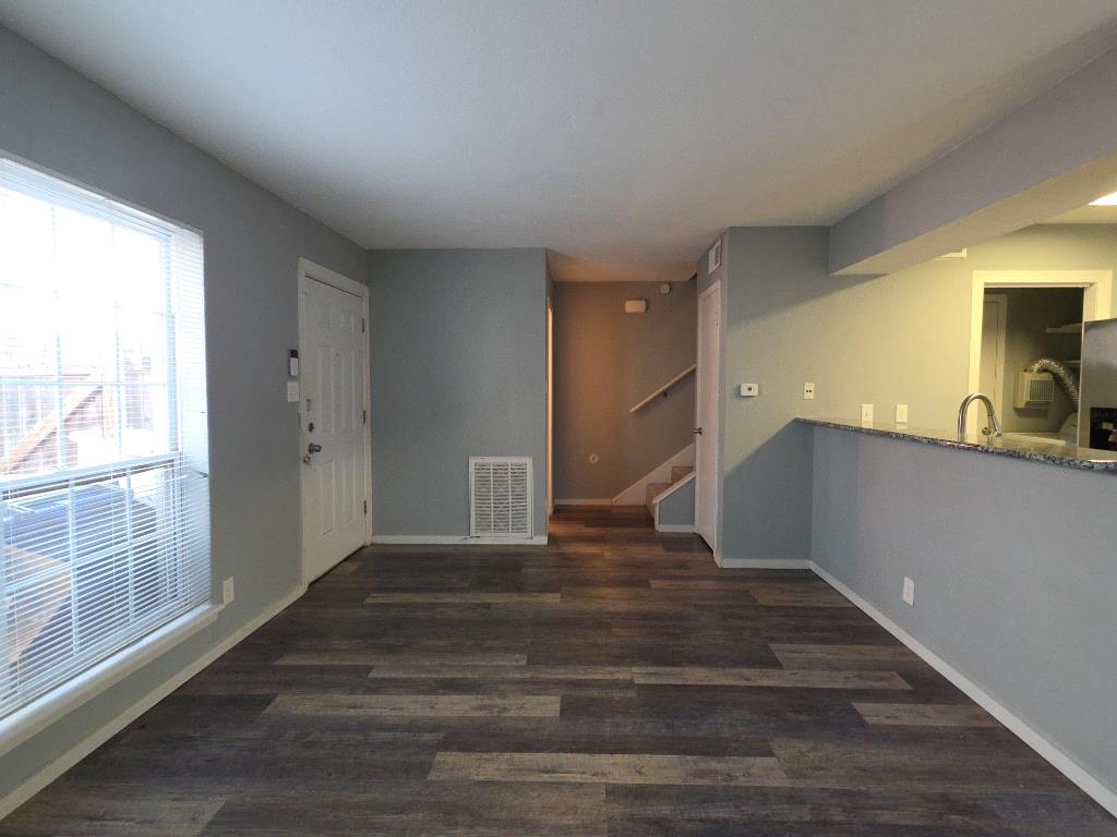 5808 Wellington Dr # 4, Austin, TX 78723