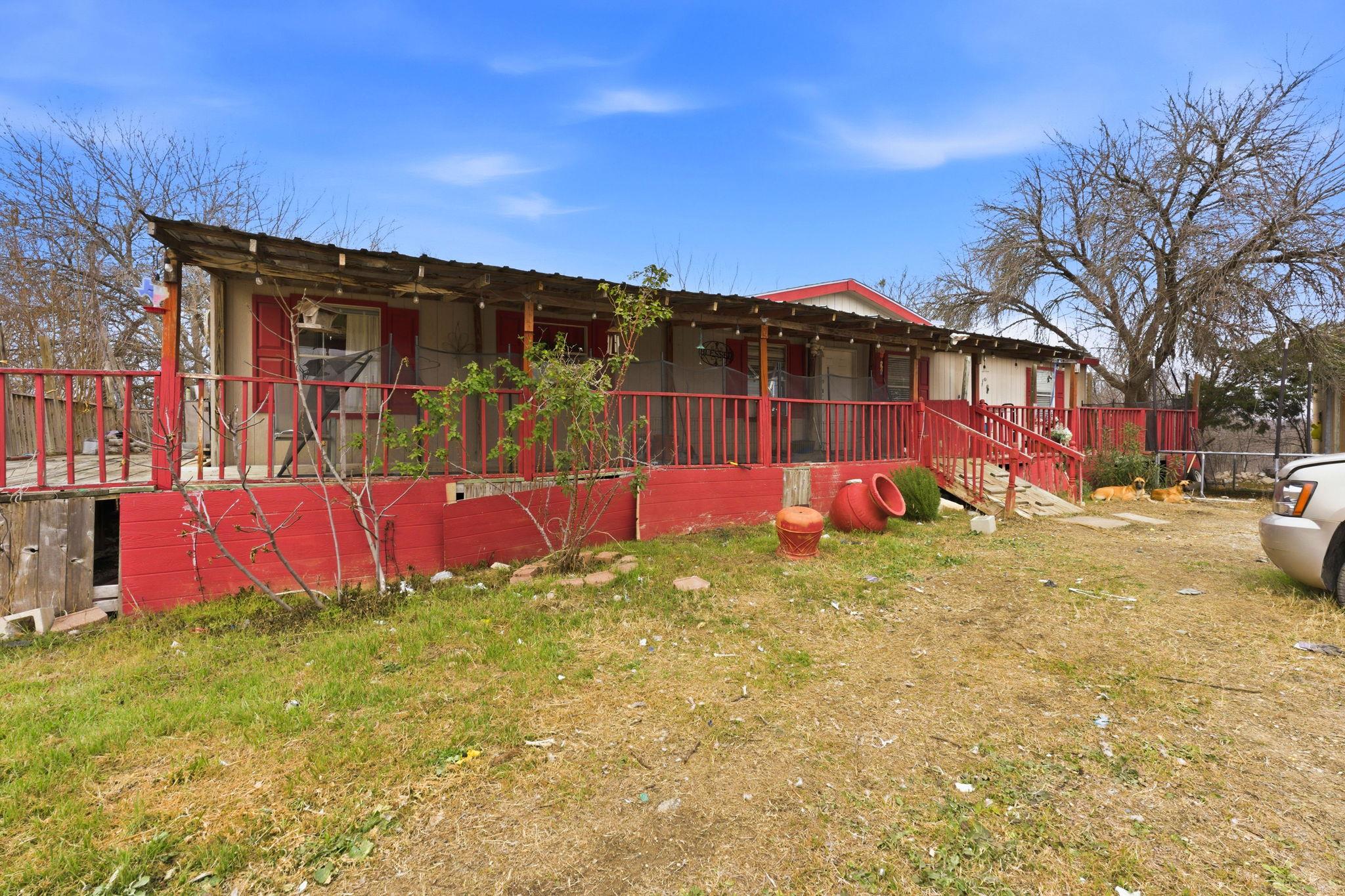 13802 Hokanson Rd, Del Valle, TX 78617