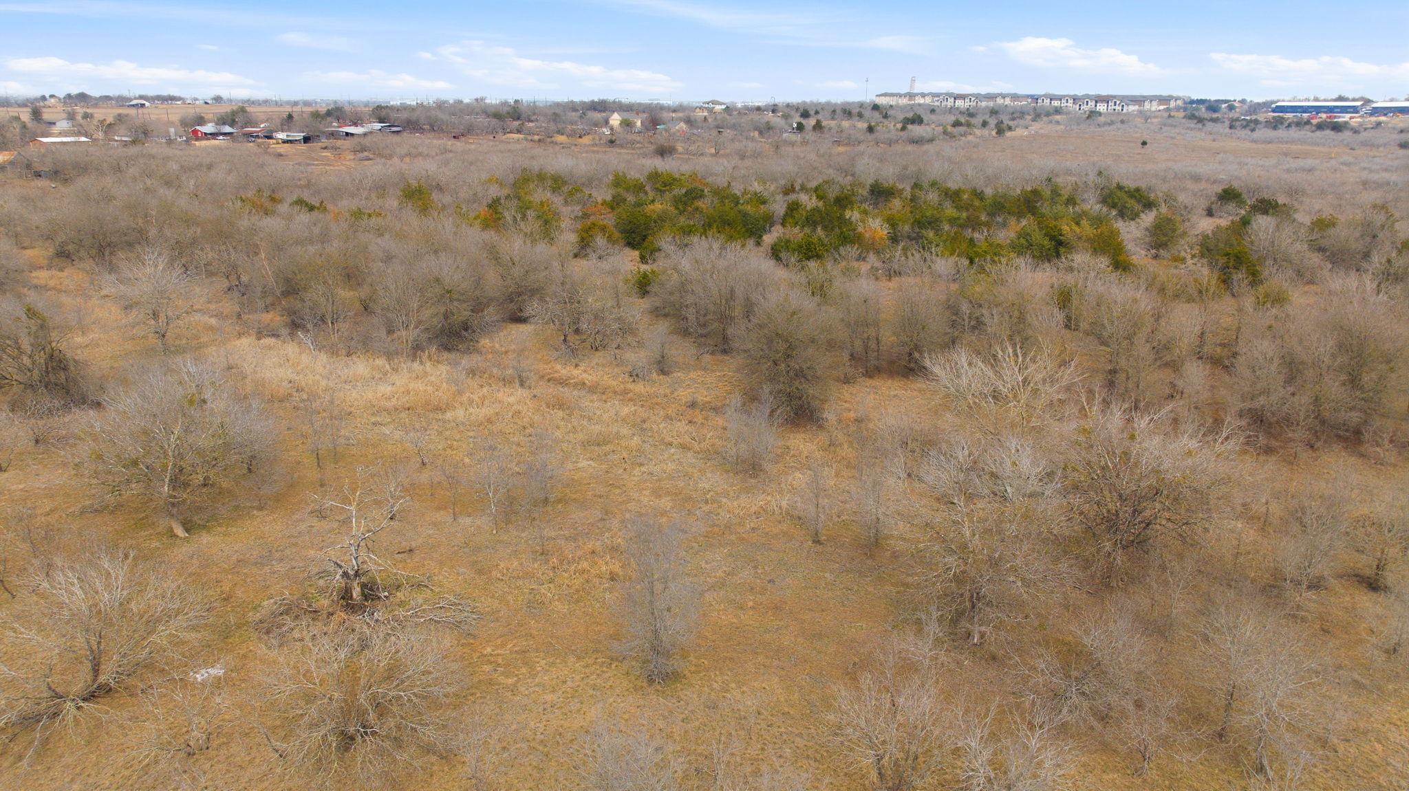 13802 Hokanson Rd, Del Valle, TX 78617