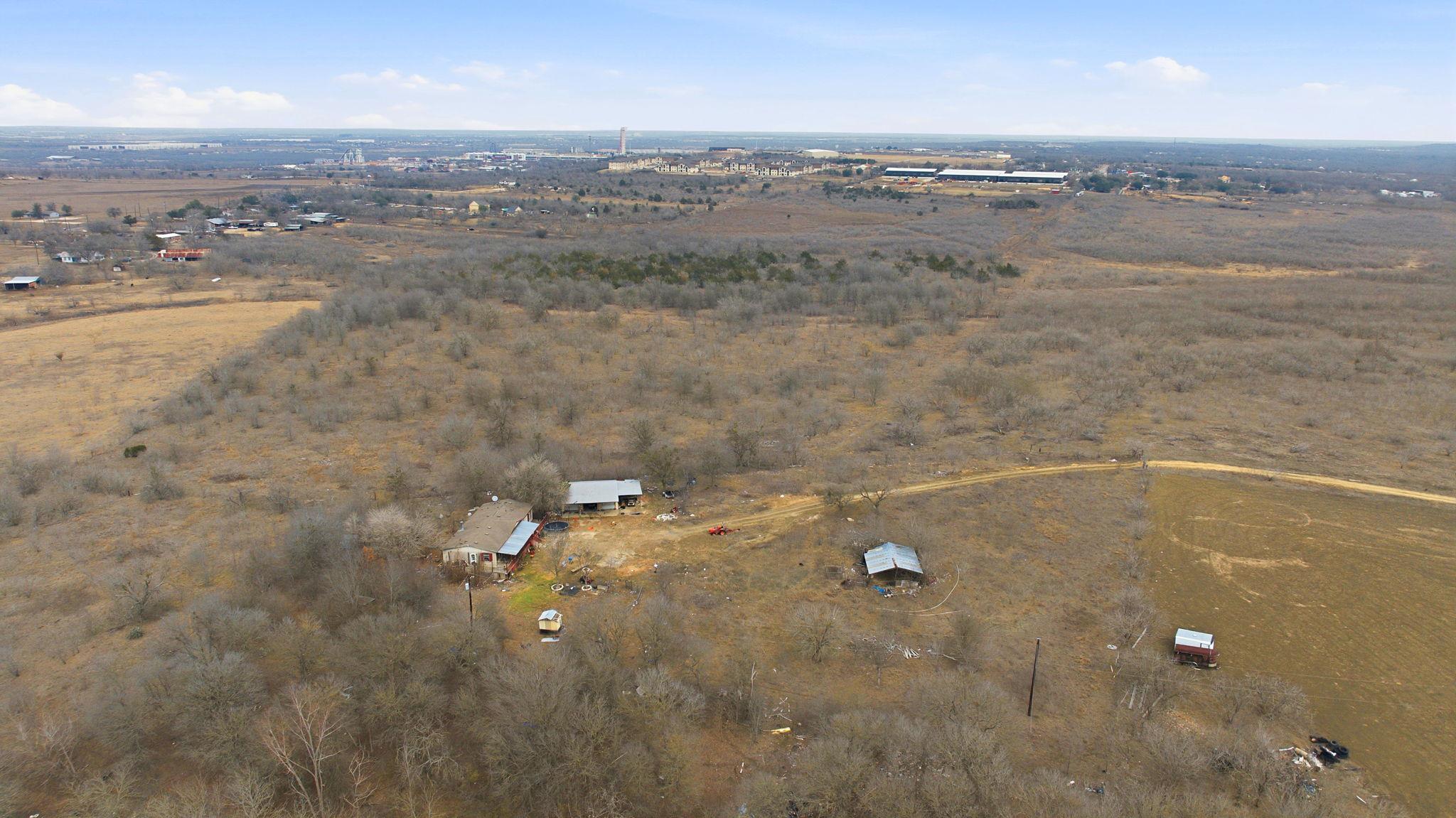 13802 Hokanson Rd, Del Valle, TX 78617